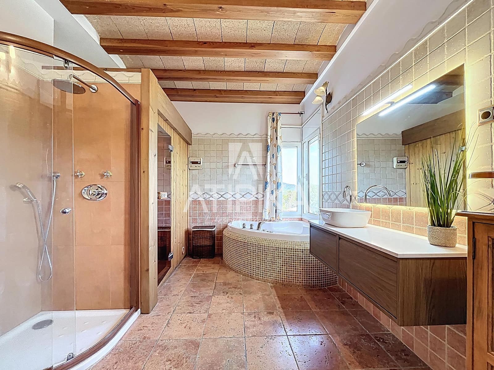 5 soverom Villa til salgs i Sant Pere de Ribes med svømmebasseng - € 897 000 (Ref: 9941314)