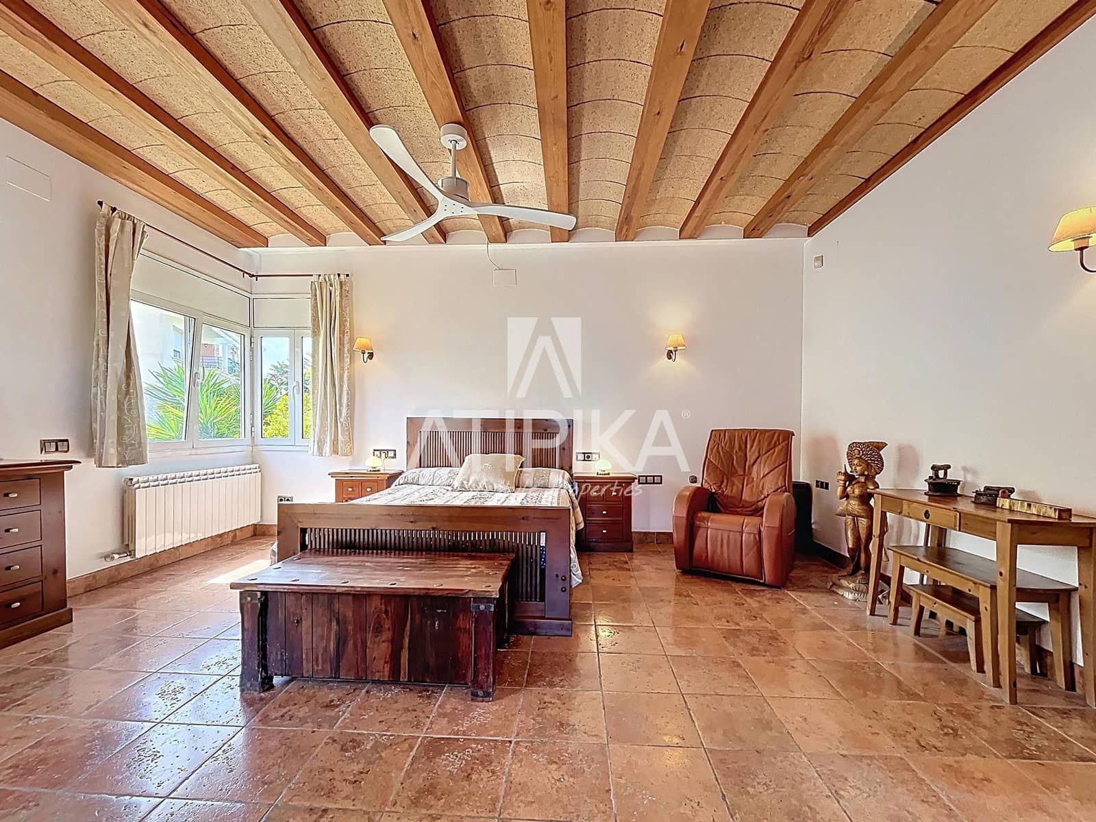 5 soverom Villa til salgs i Sant Pere de Ribes med svømmebasseng - € 897 000 (Ref: 9941314)