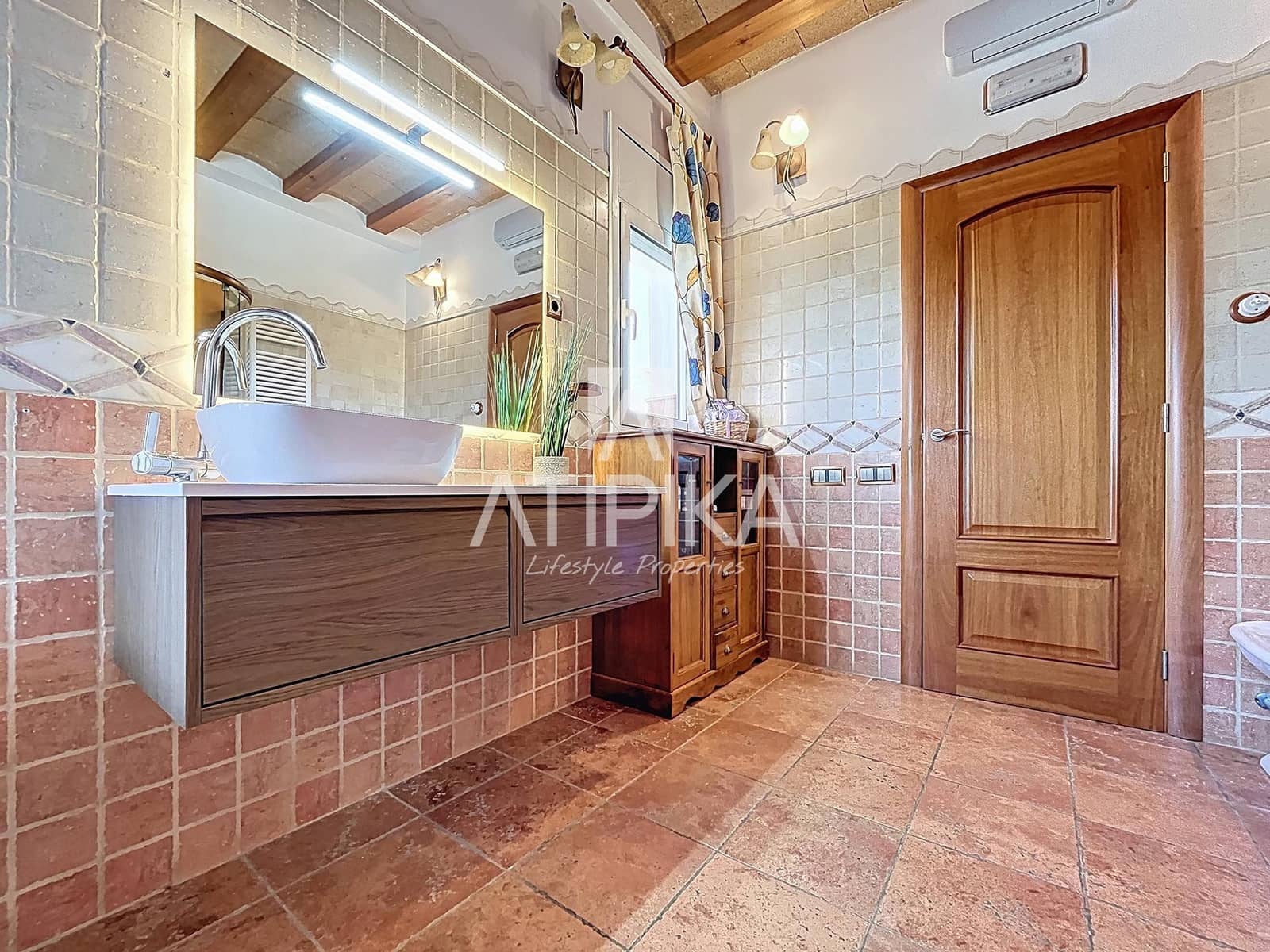 5 soverom Villa til salgs i Sant Pere de Ribes med svømmebasseng - € 897 000 (Ref: 9941314)