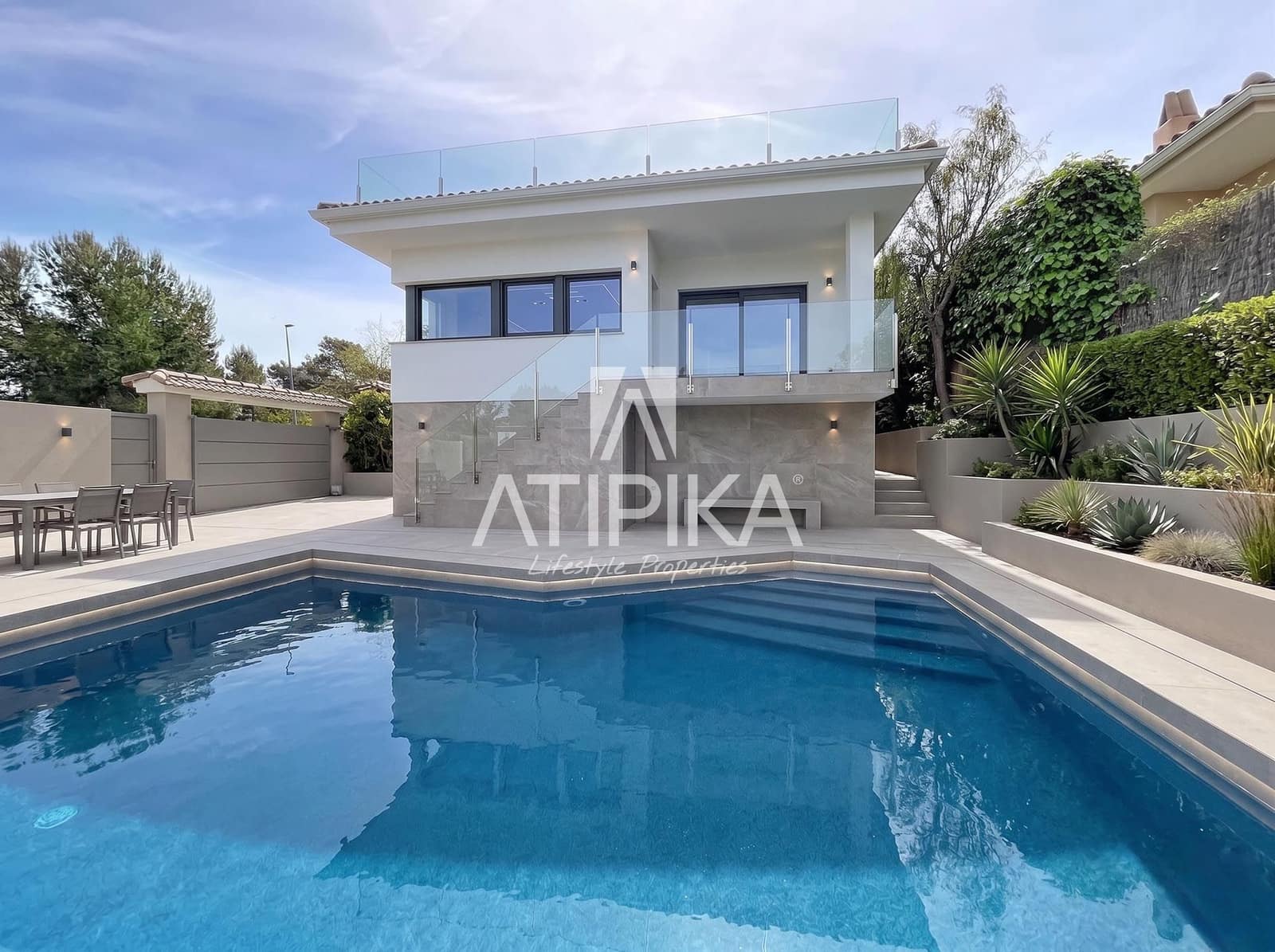 5 soverom Villa til salgs i Sant Pere de Ribes med svømmebasseng - € 897 000 (Ref: 9941314)