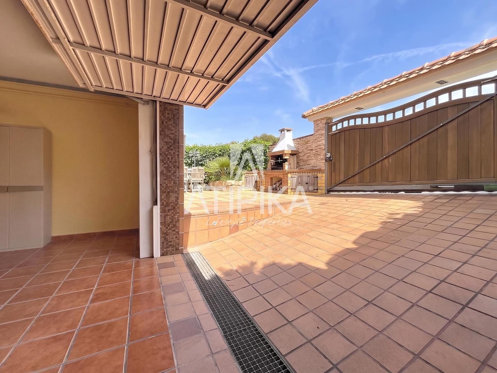 5 soverom Villa til salgs i Sant Pere de Ribes med svømmebasseng - € 897 000 (Ref: 9941314)