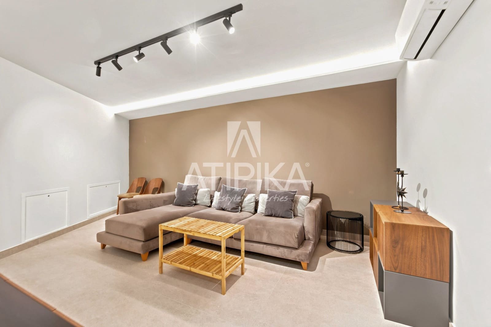 5 sovrum Villa till salu i Premia de Dalt med pool - 2 980 000 € (Ref: 9941315)