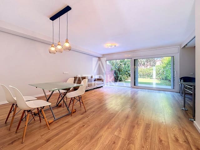 4 soverom Villa til leie i Gavà med svømmebasseng garasje - € 6 000 (Ref: 9941316)