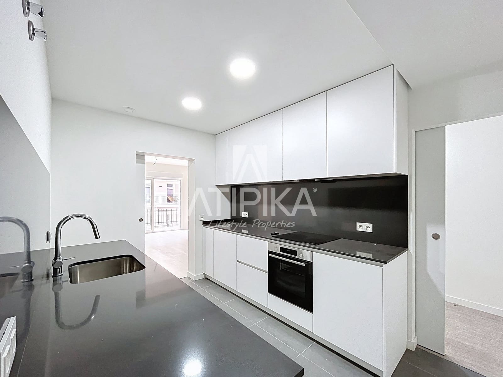 3 soverom Leilighet til salgs i Barcelona by - € 580 000 (Ref: 9941327)