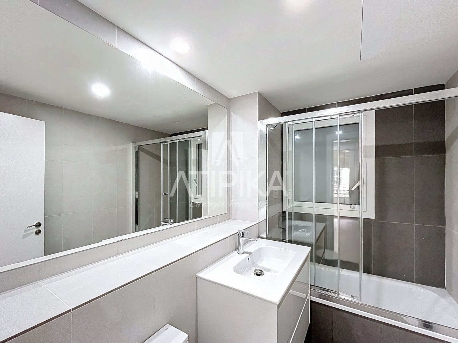 3 soverom Leilighet til salgs i Barcelona by - € 580 000 (Ref: 9941327)