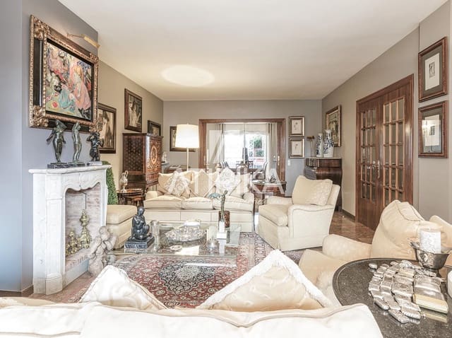 5 Zimmer Apartment zu verkaufen in Barcelona Stadt mit Pool - 2.280.000 € (Ref: 9941329)