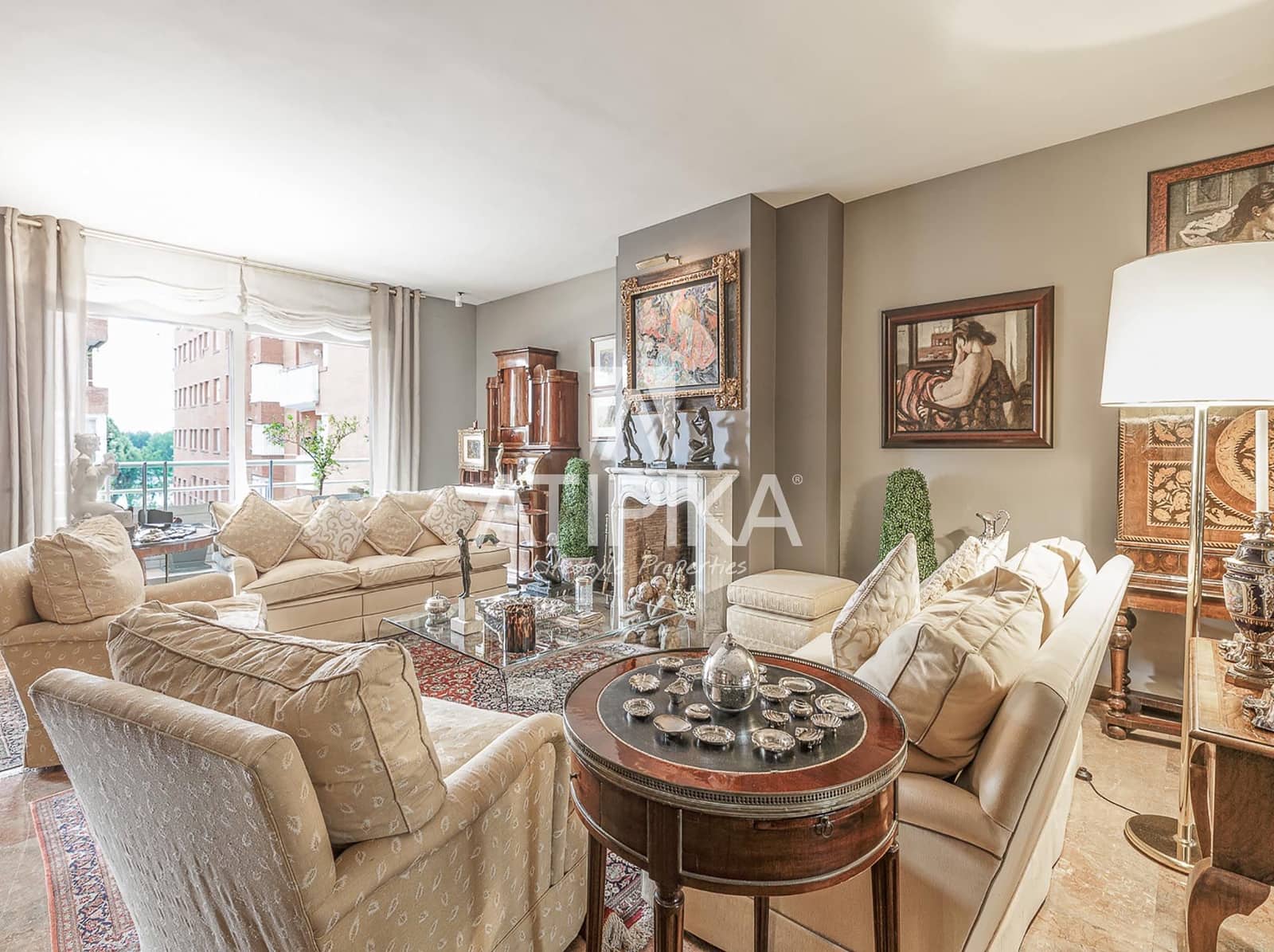 5 Zimmer Apartment zu verkaufen in Barcelona Stadt mit Pool - 2.280.000 € (Ref: 9941329)