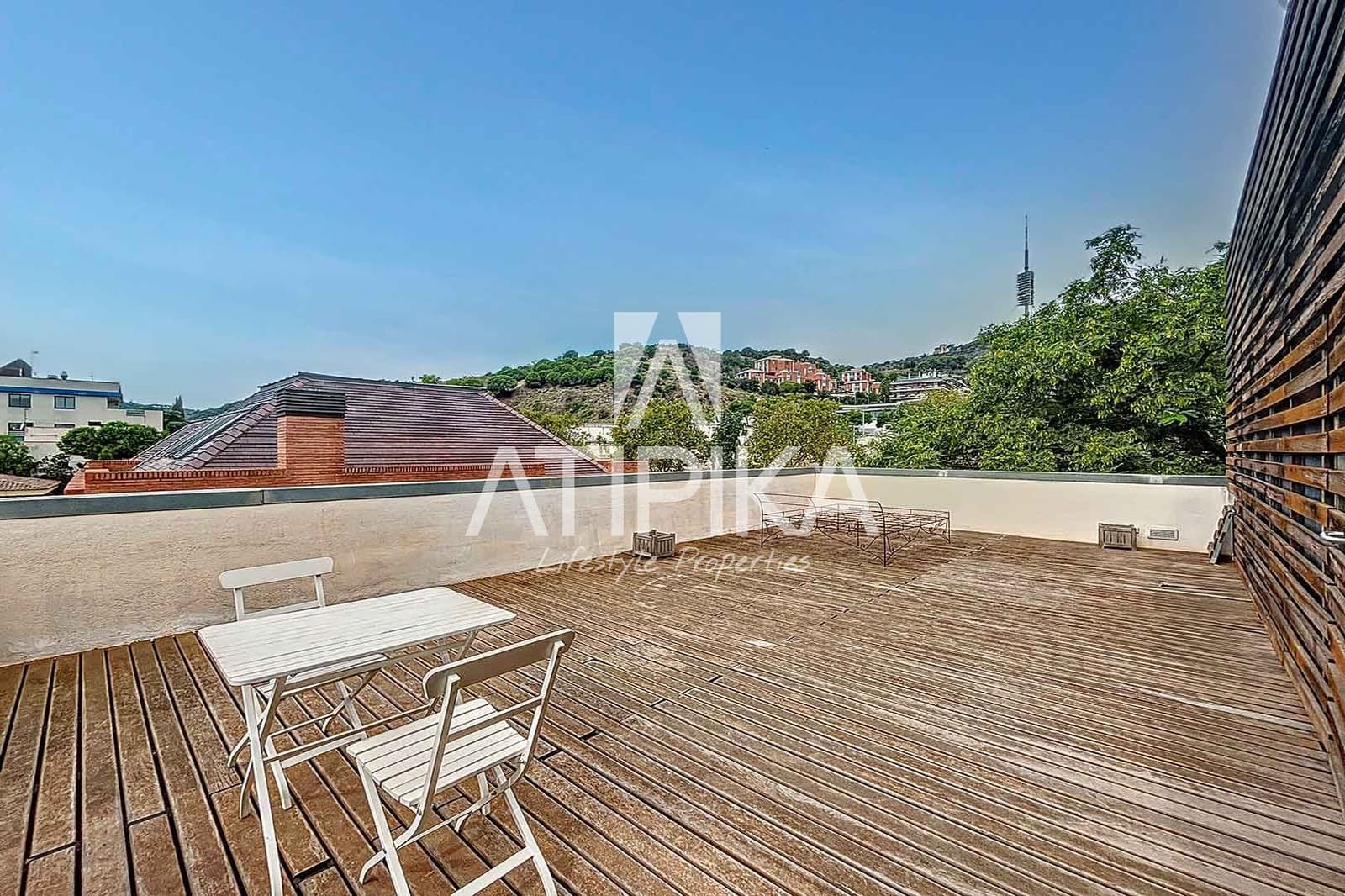 4 Zimmer Villa zu verkaufen in Barcelona Stadt - 1.840.000 € (Ref: 9941330)