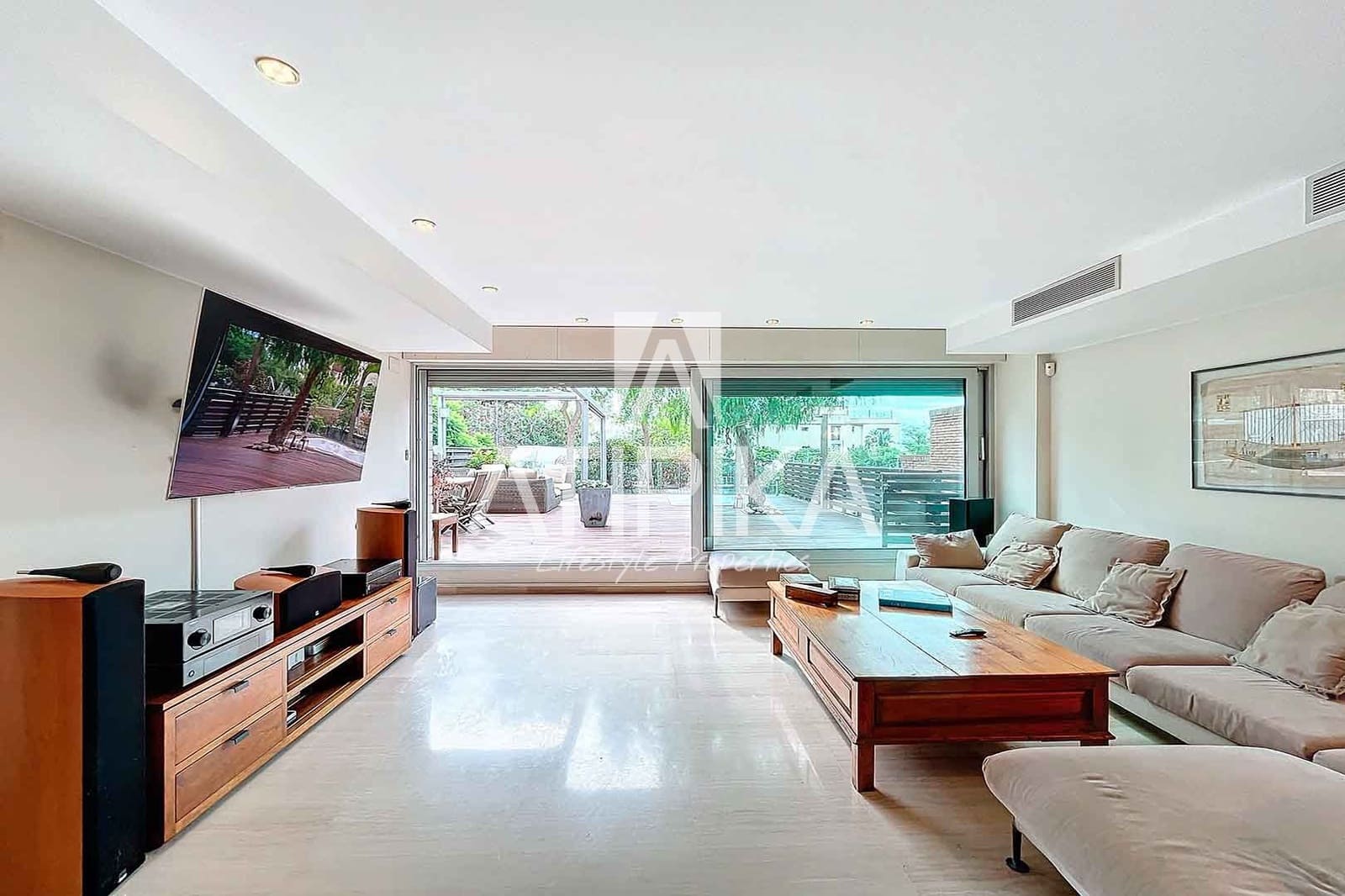 4 Zimmer Villa zu verkaufen in Barcelona Stadt - 1.840.000 € (Ref: 9941330)