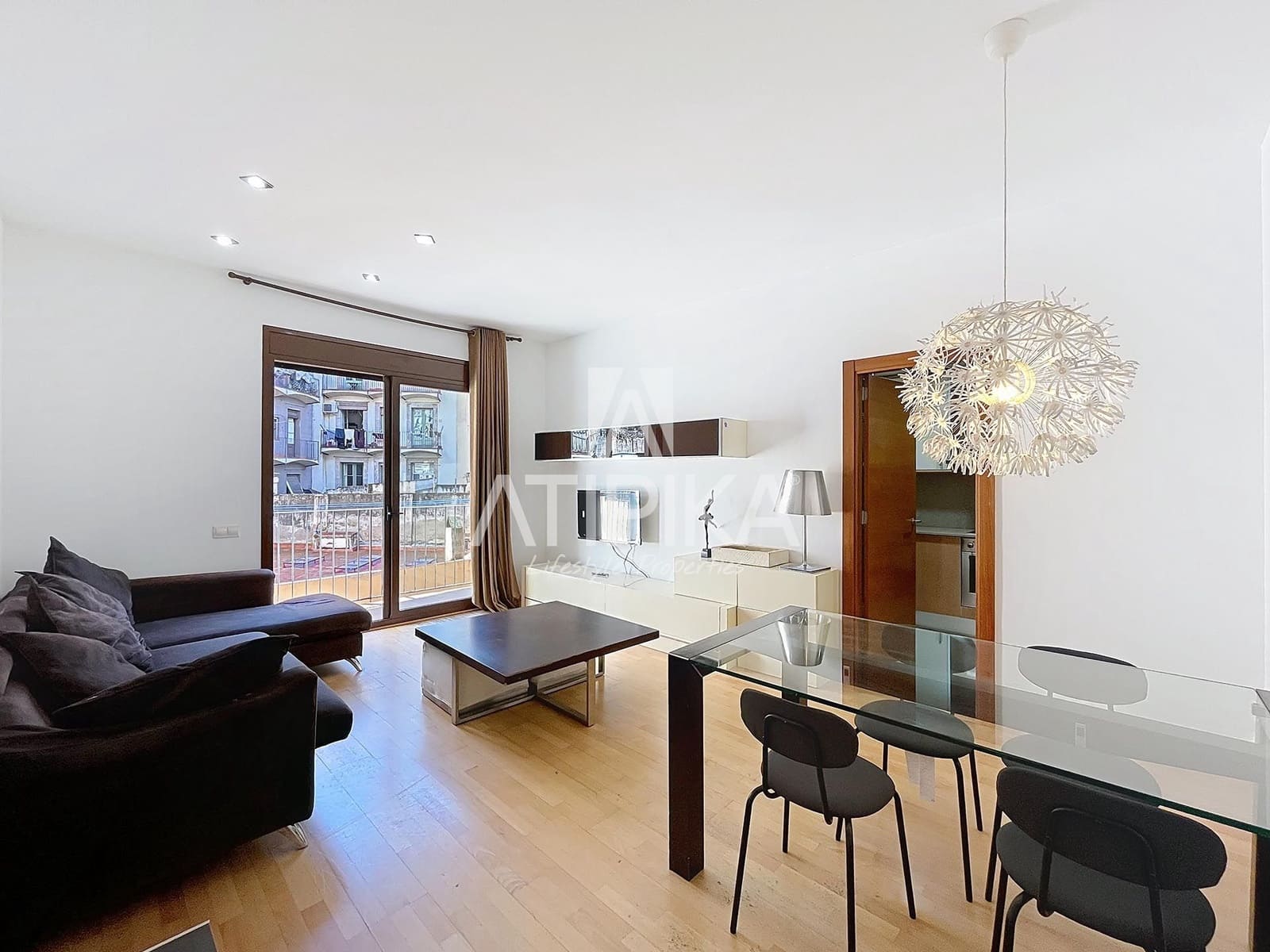 1 Zimmer Apartment zu verkaufen in Barcelona Stadt - 319.000 € (Ref: 9941331)