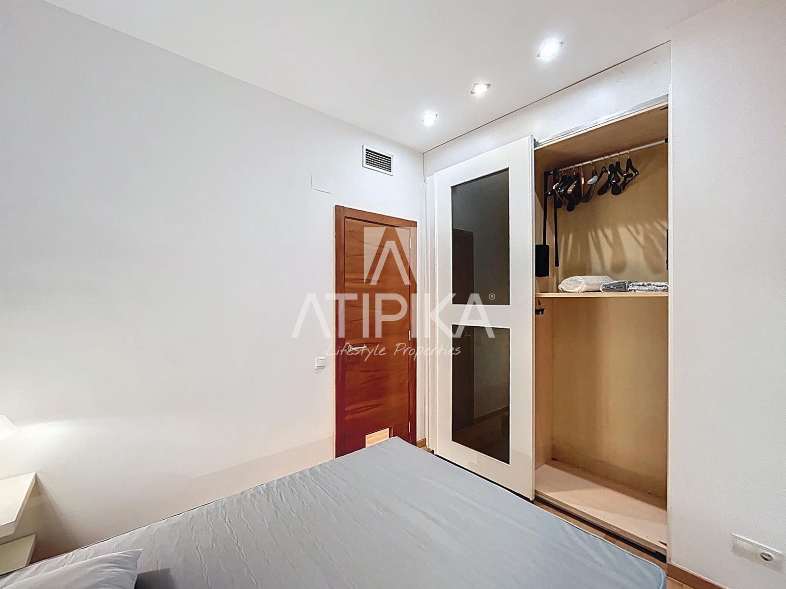 1 Zimmer Apartment zu verkaufen in Barcelona Stadt - 319.000 € (Ref: 9941331)