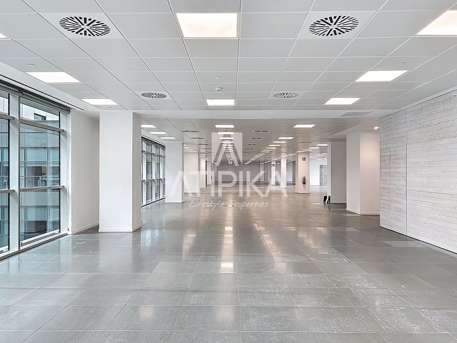 Kantoor te huur in Barcelona stad - € 17.682 (Ref: 9941332)