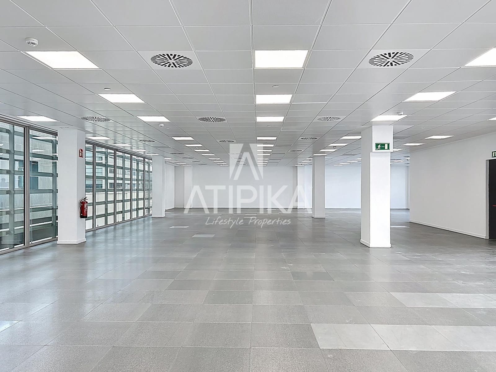 Kantoor te huur in Barcelona stad - € 17.682 (Ref: 9941332)