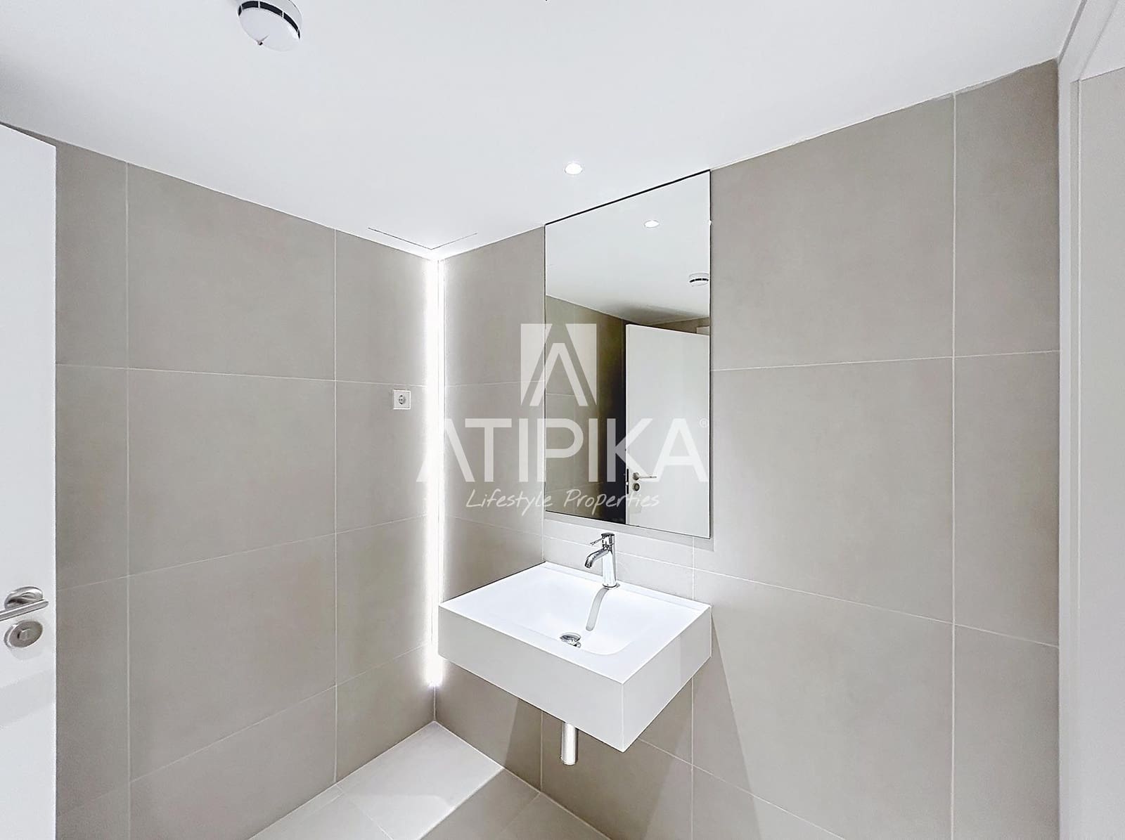 Kontor til leje i Barcelona by - € 17.319 (Ref: 9941334)