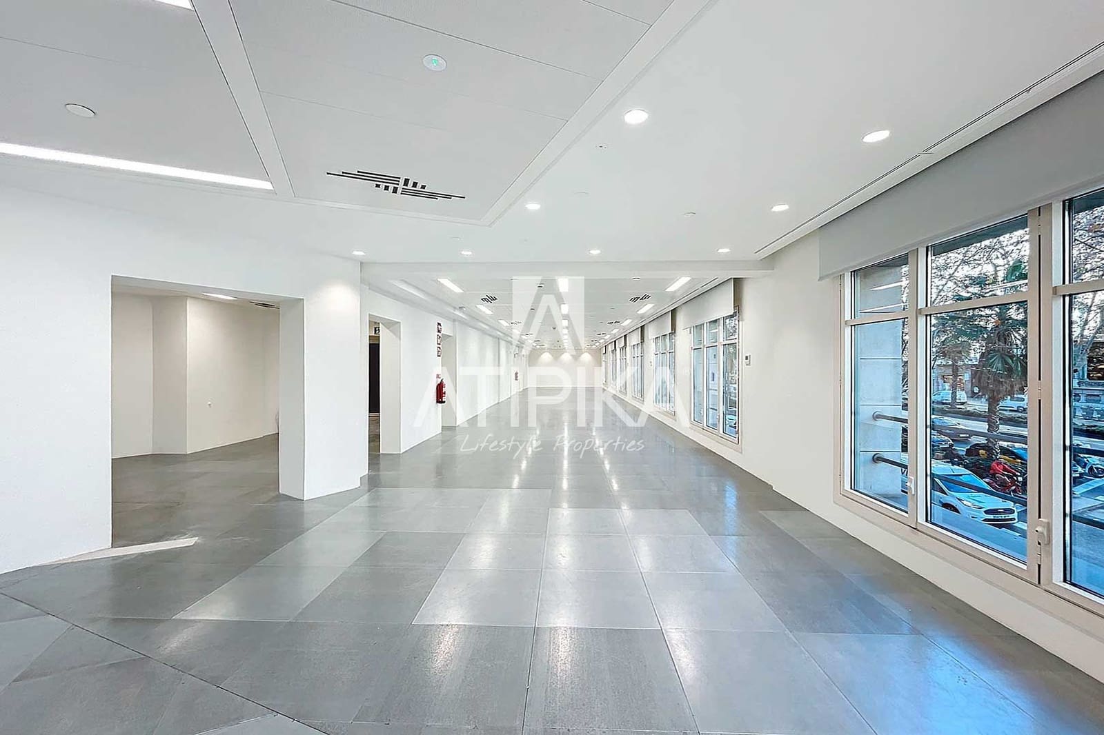 5 slaapkamer Kantoor te huur in Barcelona stad - € 13.130 (Ref: 9941338)