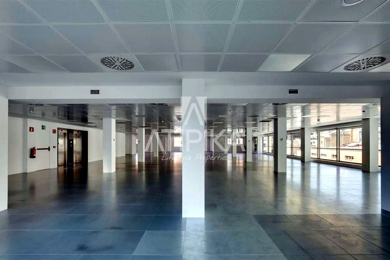 1 Zimmer Büro zu vermieten in Barcelona Stadt mit Garage - 15.875 € (Ref: 9941341)