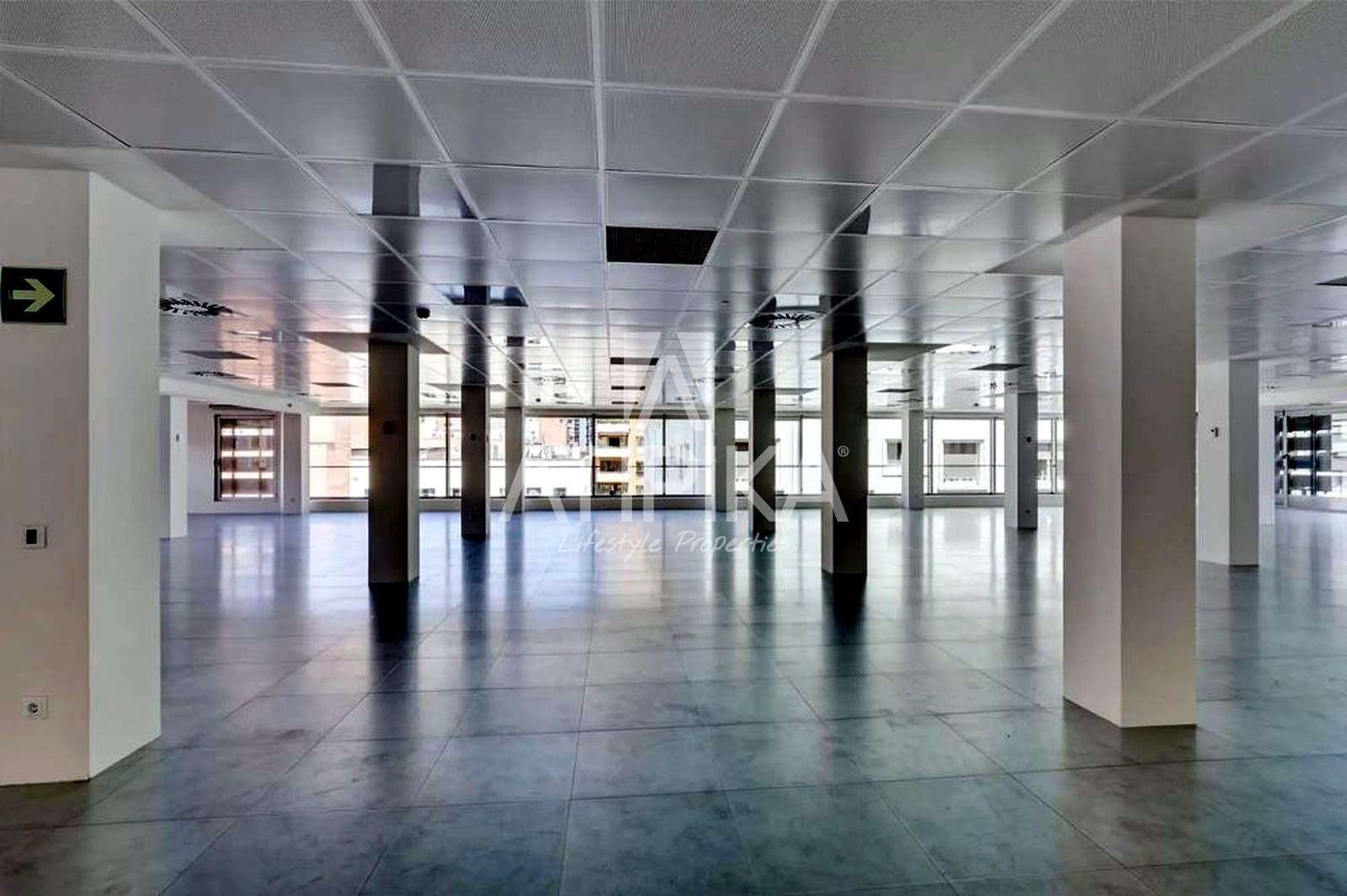 1 Zimmer Büro zu vermieten in Barcelona Stadt mit Garage - 15.875 € (Ref: 9941341)