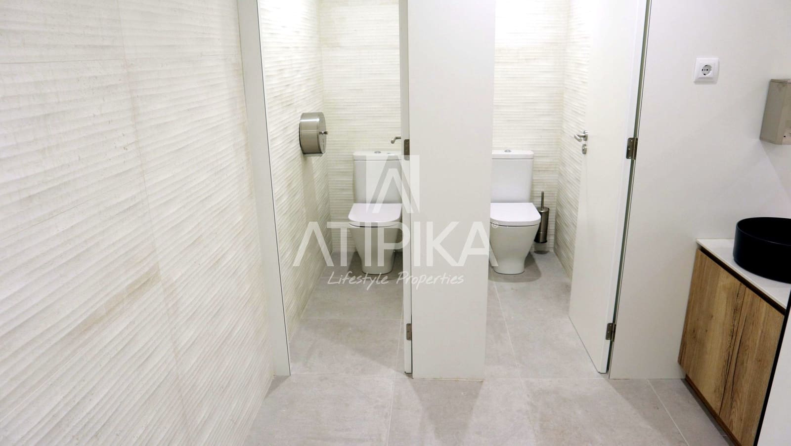 1 Zimmer Büro zu vermieten in Barcelona Stadt mit Garage - 15.875 € (Ref: 9941341)