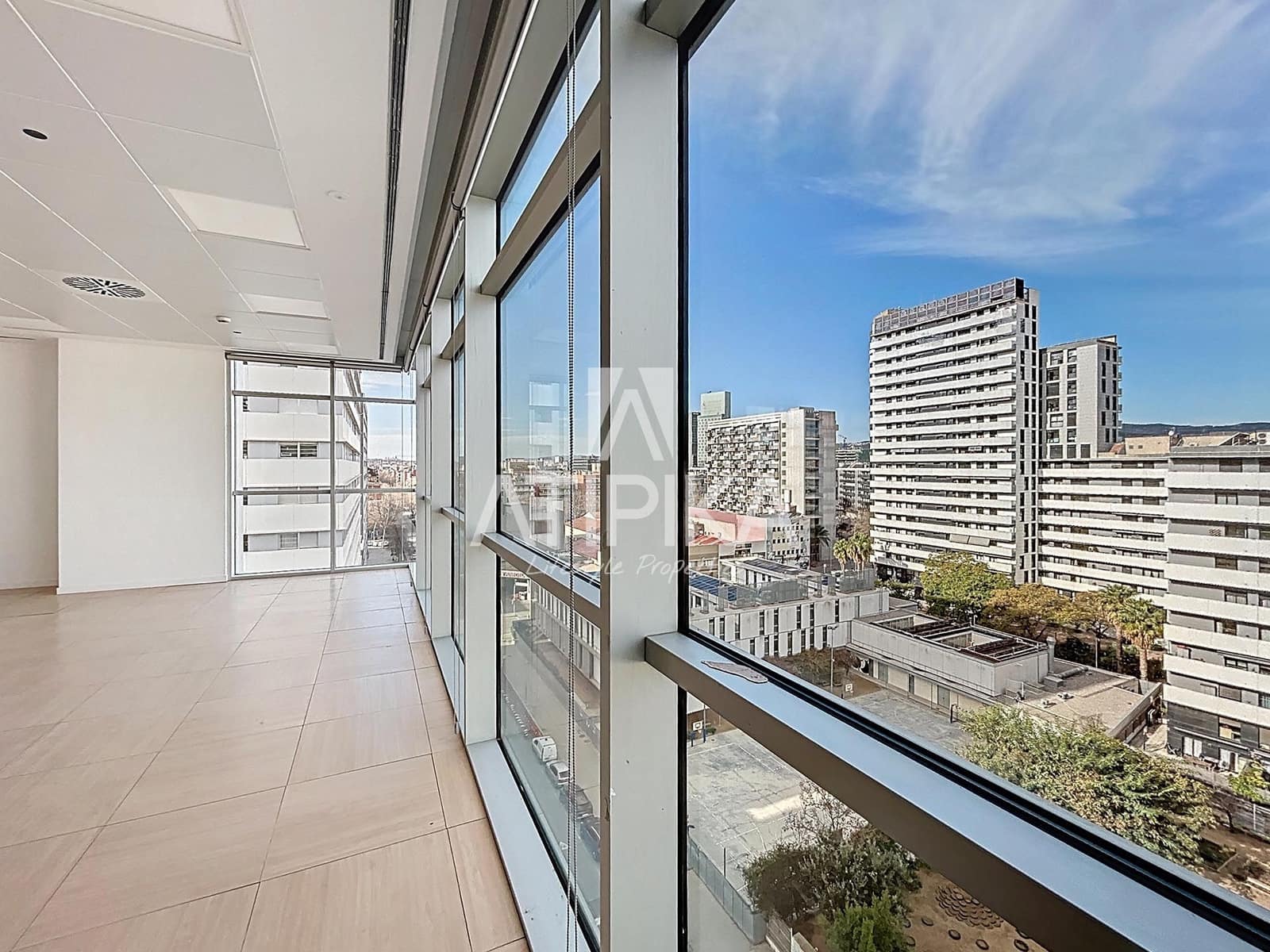Kontor til leje i Barcelona by - € 5.680 (Ref: 9941342)