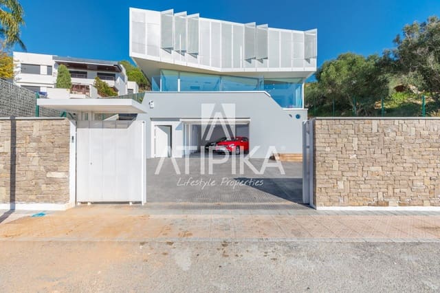 4 soverom Villa til salgs i Sitges med svømmebasseng - € 2 800 000 (Ref: 9941346)