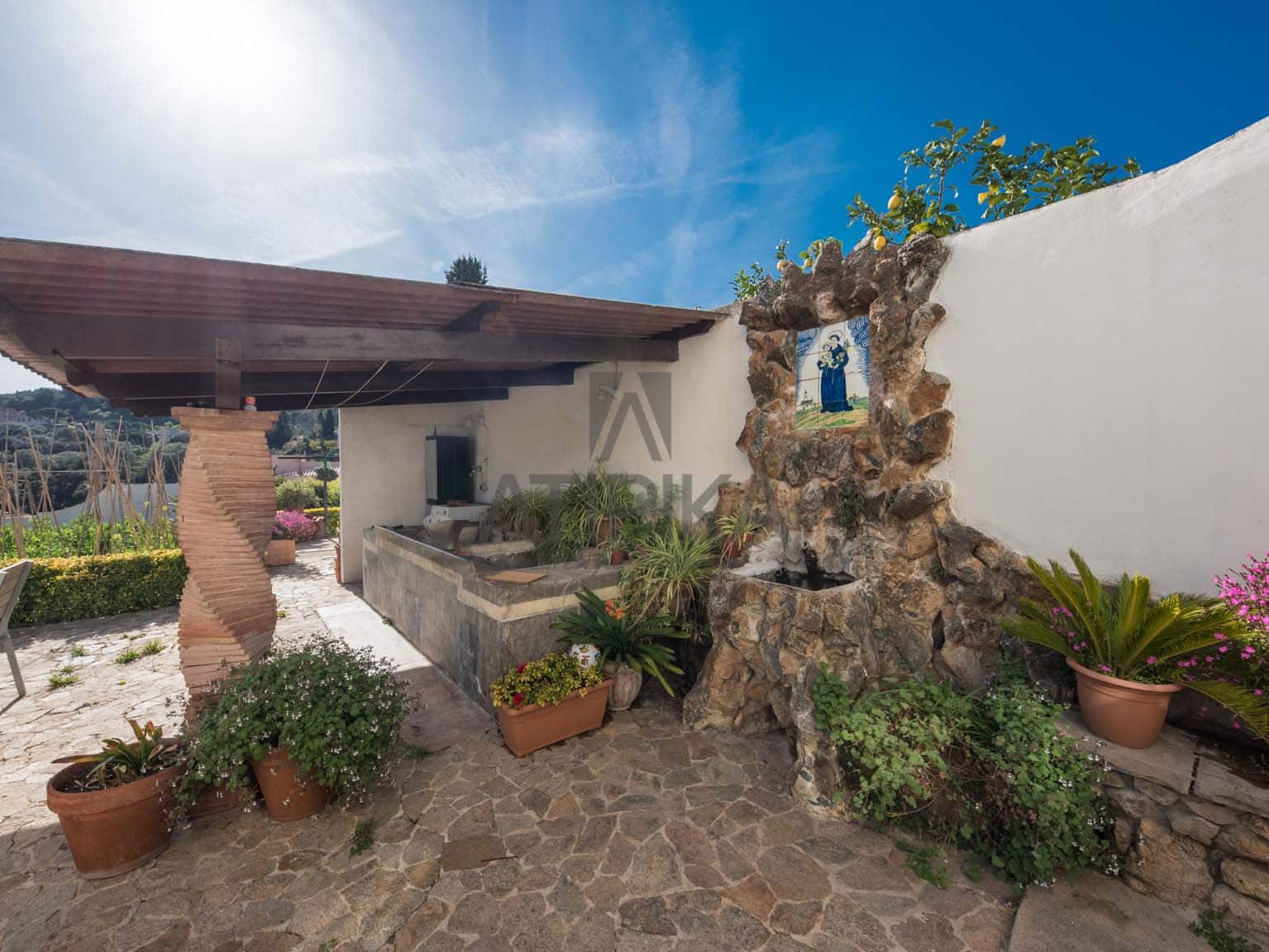 11 soveværelse Finca/Landehus til salg i Cabrera de Mar med swimmingpool - € 1.200.000 (Ref: 9941347)