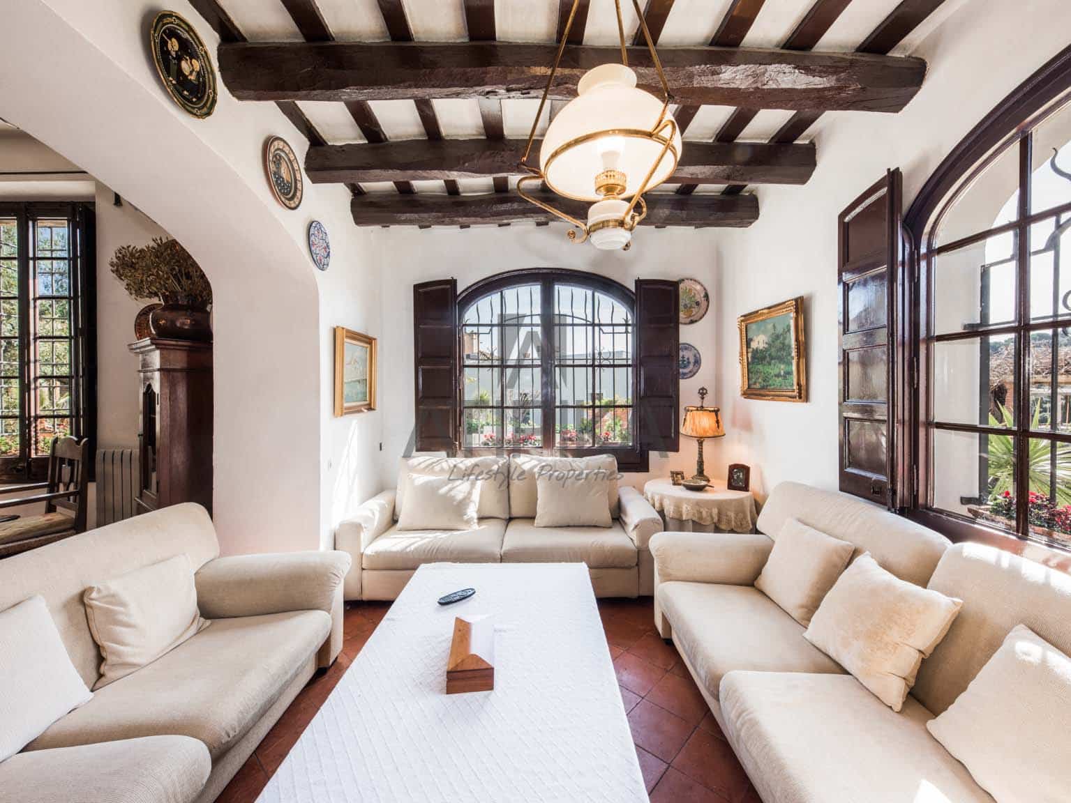 11 soveværelse Finca/Landehus til salg i Cabrera de Mar med swimmingpool - € 1.200.000 (Ref: 9941347)