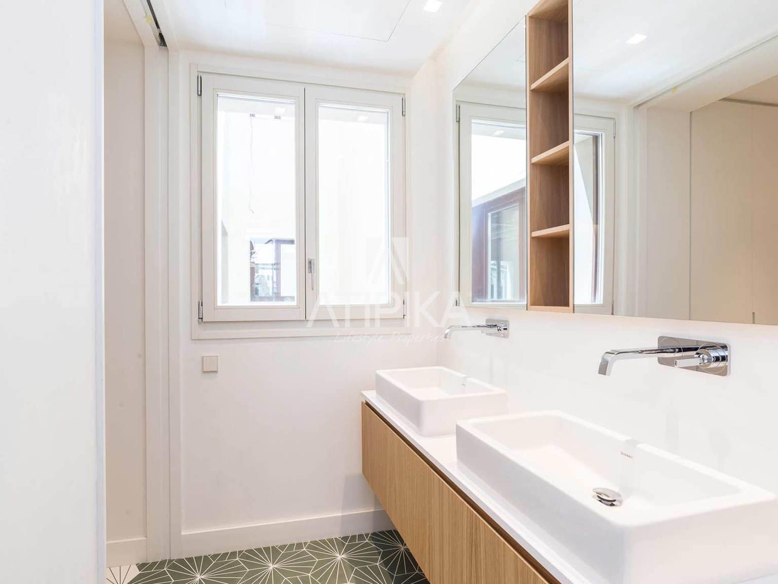 2 chambre Appartement à vendre à Barcelone ville avec piscine - 1 750 000 € (Ref: 9941348)