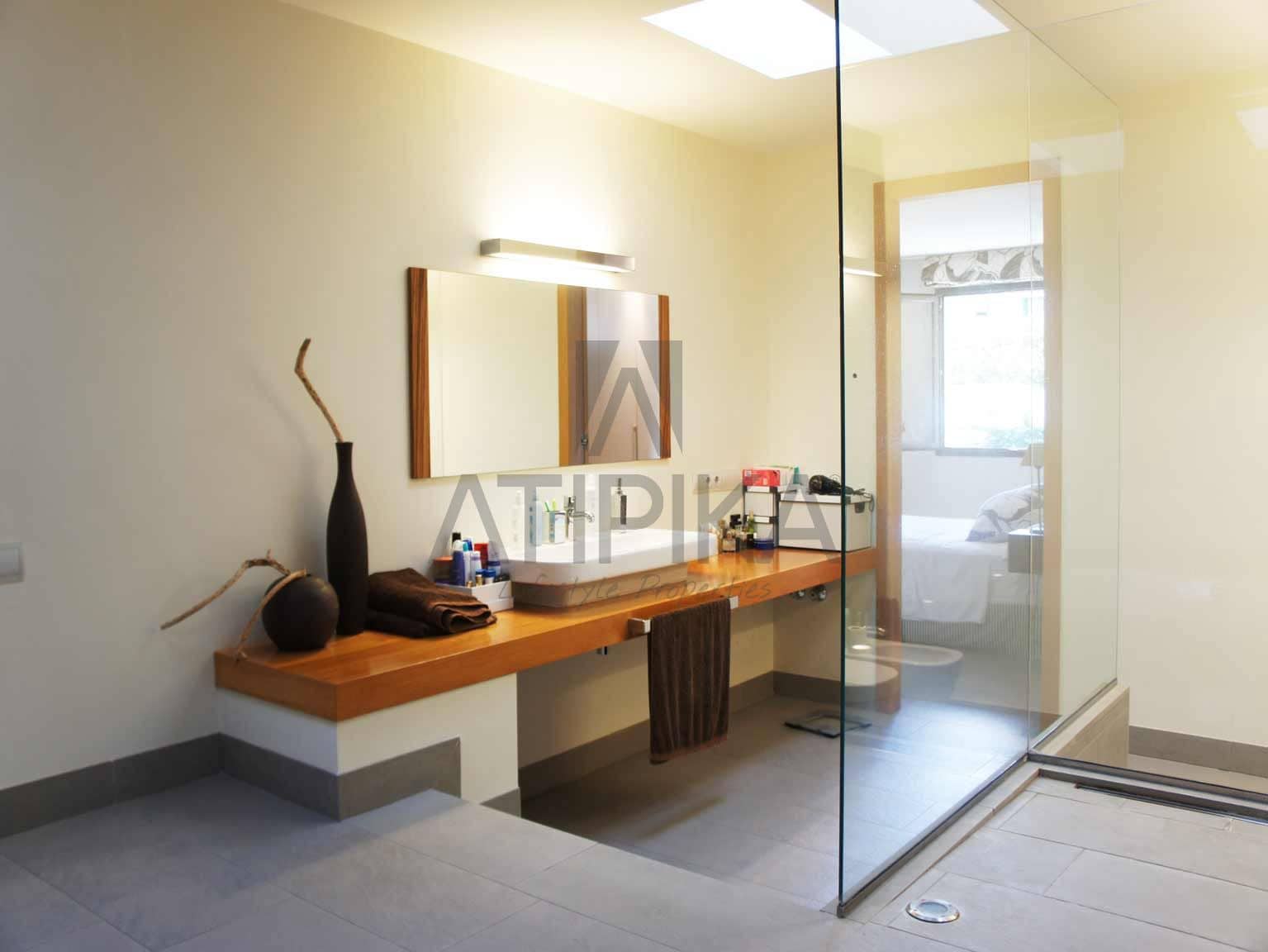 4 bedroom Villa for sale in Mahon / Mao with pool - € 1,300,000 (Ref: 9941349)