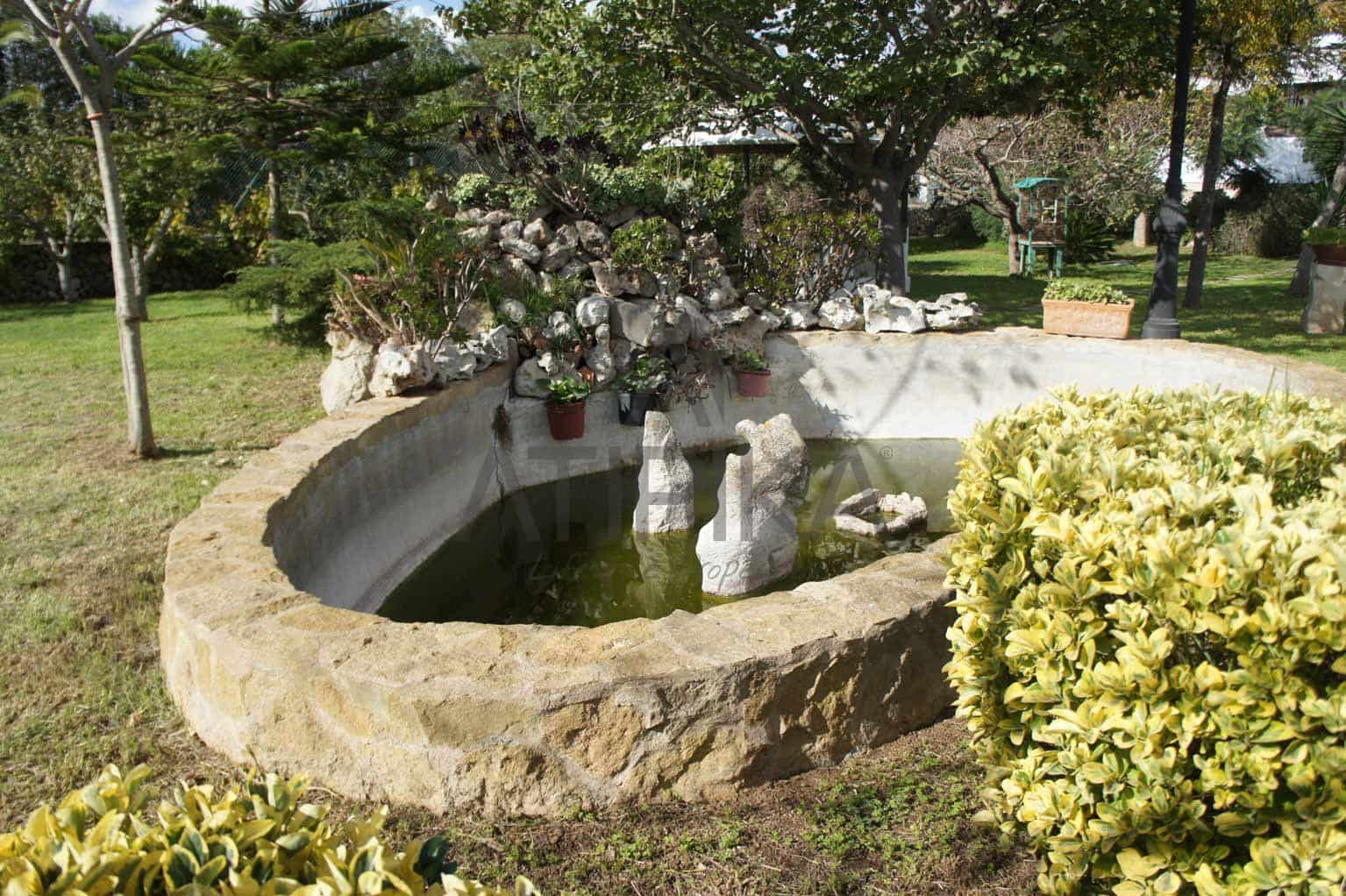 3 bedroom Villa for sale in La Argentina with pool - € 990,000 (Ref: 9941351)