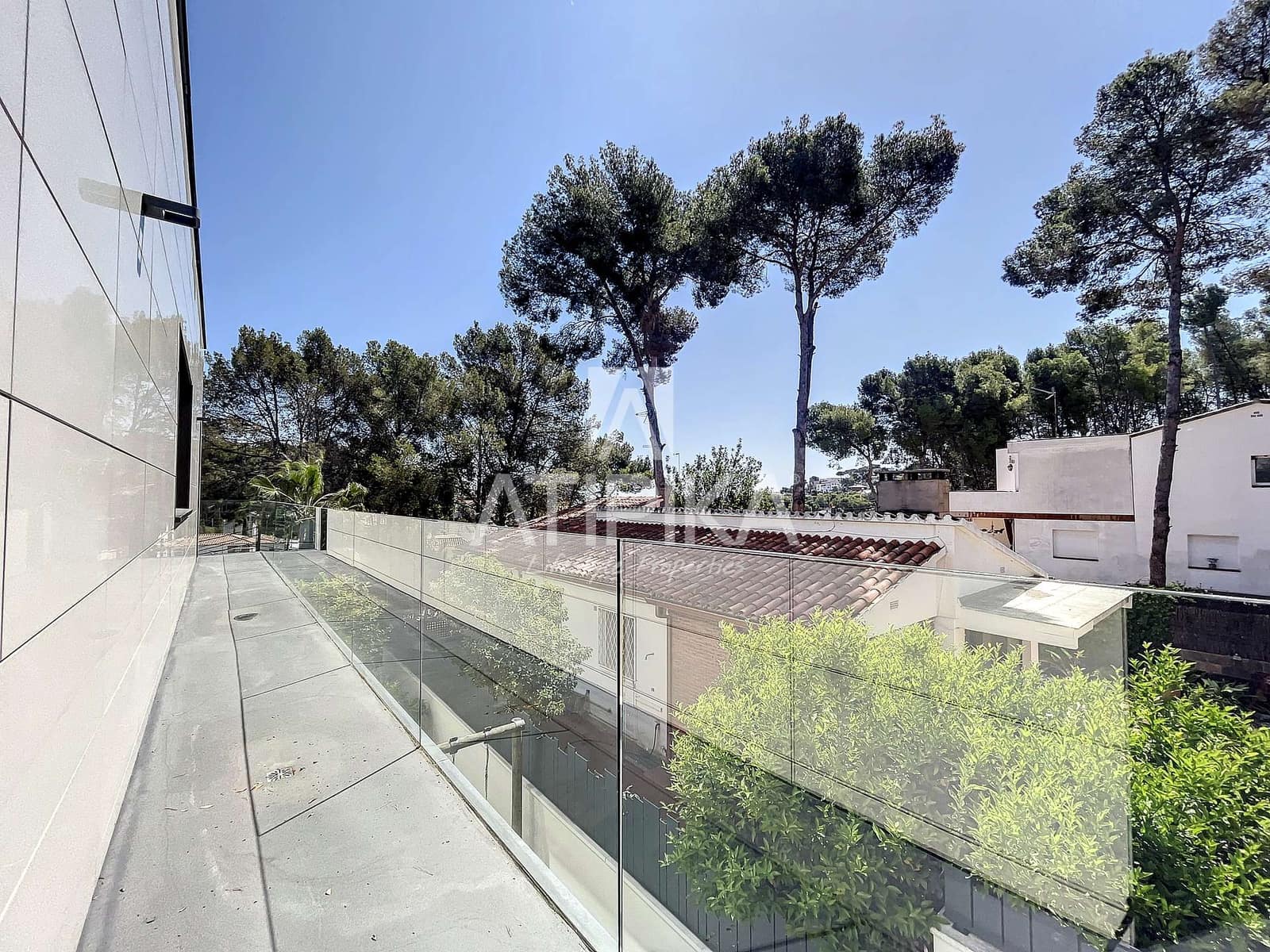 5 sypialnia Willa do wynajęcia w Castelldefels z basenem garażem - 11 000 € (Ref: 9941352)