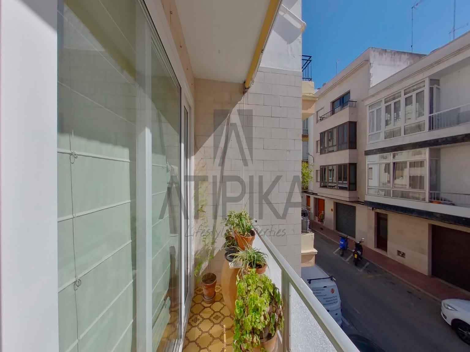 5 bedroom Villa for sale in Mahon / Mao - € 725,500 (Ref: 9941353)