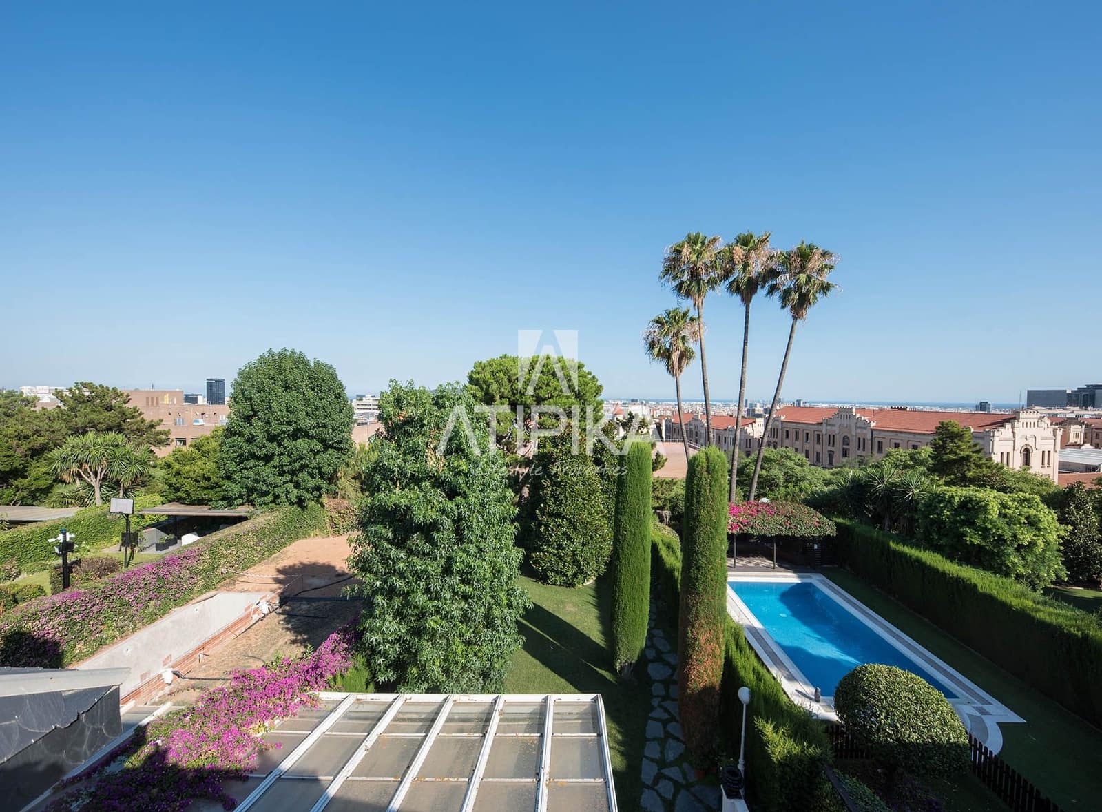 6 Zimmer Villa zu verkaufen in Barcelona Stadt mit Pool - 4.100.000 € (Ref: 9941354)