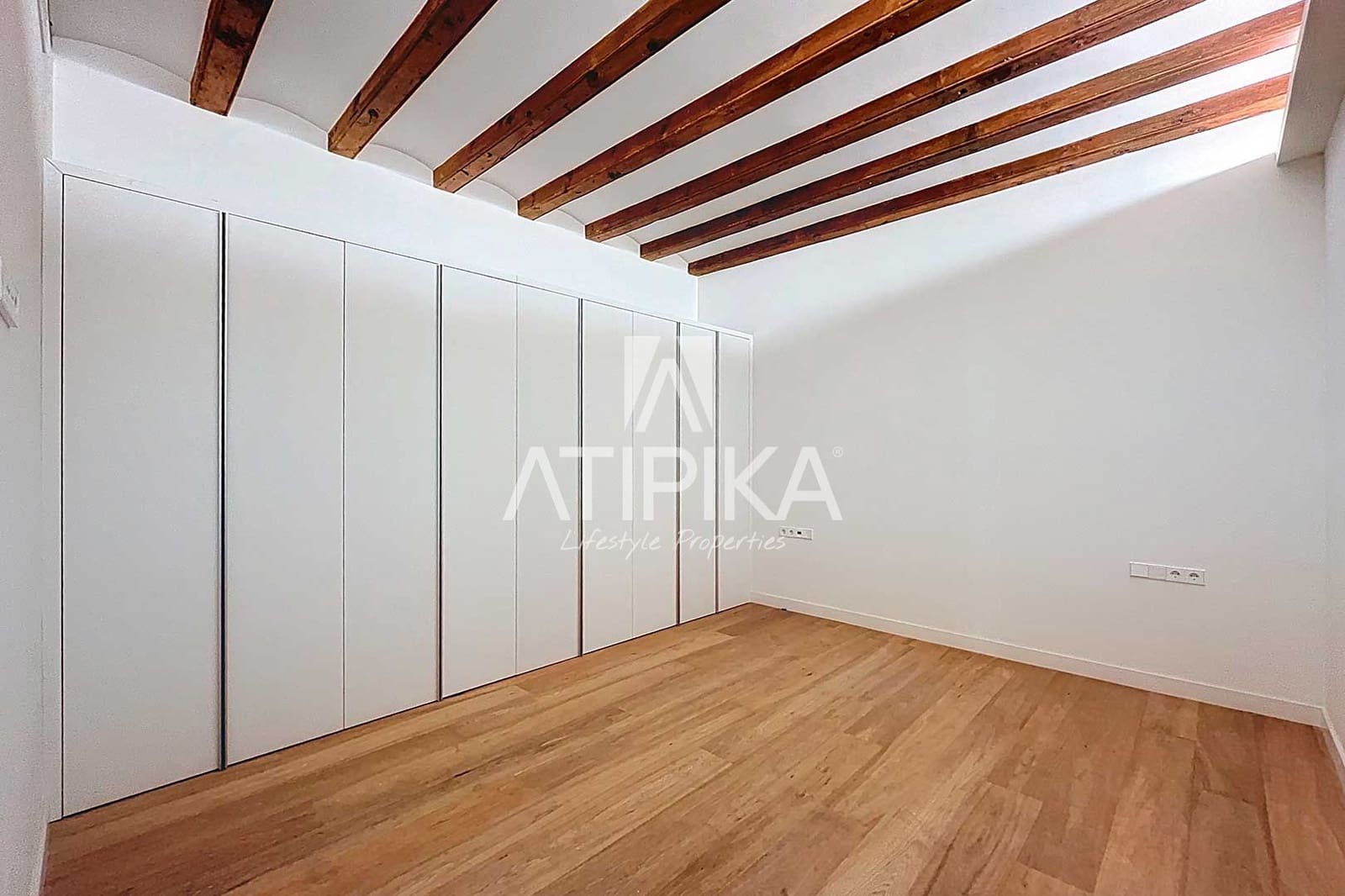 3 bedroom Apartment for sale in Barcelona city - € 1,400,000 (Ref: 9941358)
