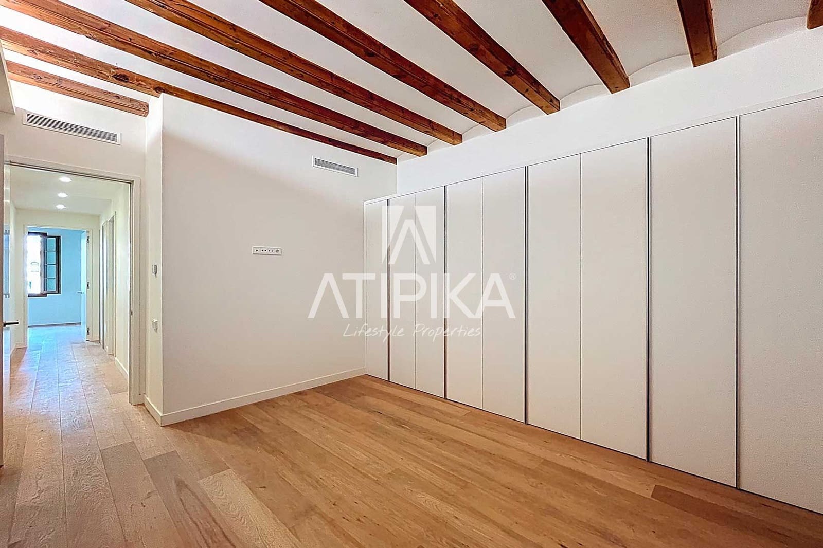 3 bedroom Apartment for sale in Barcelona city - € 1,400,000 (Ref: 9941358)