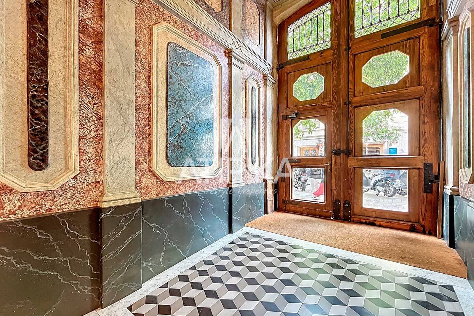 3 bedroom Apartment for sale in Barcelona city - € 1,400,000 (Ref: 9941358)