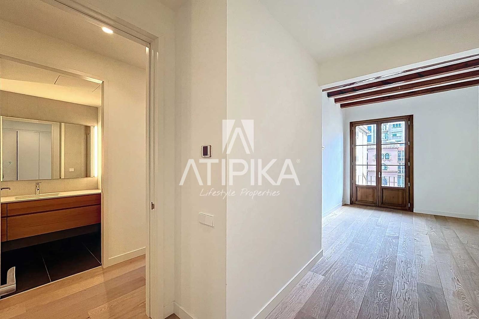 3 bedroom Apartment for sale in Barcelona city - € 1,400,000 (Ref: 9941358)