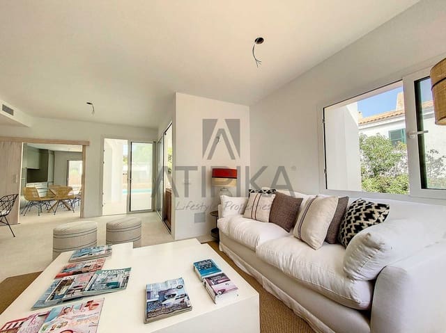 Chalet de 3 habitaciones en Coves Noves, Es Mercadal en venta con piscina - 750.000 € (Ref: 9941360)