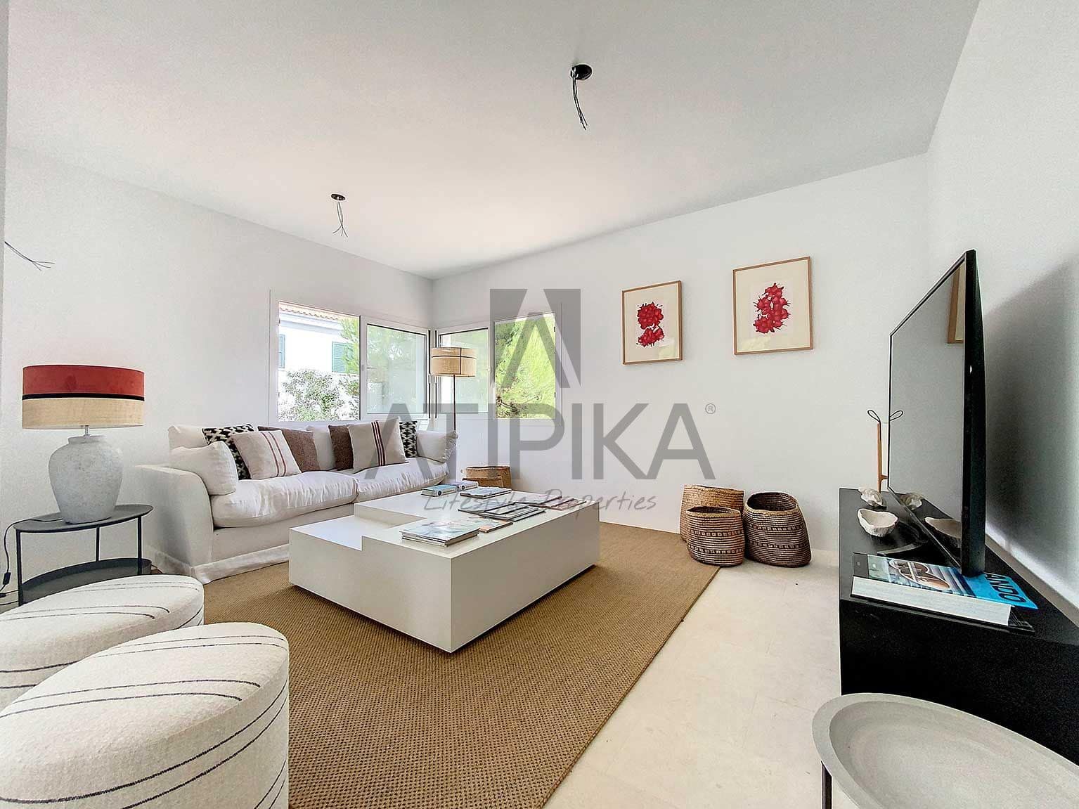 3 bedroom Villa for sale in Coves Noves with pool - € 750,000 (Ref: 9941360)