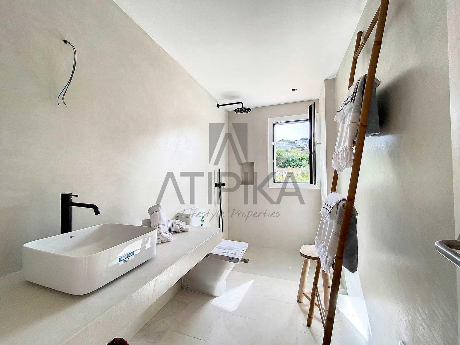 3 bedroom Villa for sale in Coves Noves with pool - € 750,000 (Ref: 9941360)