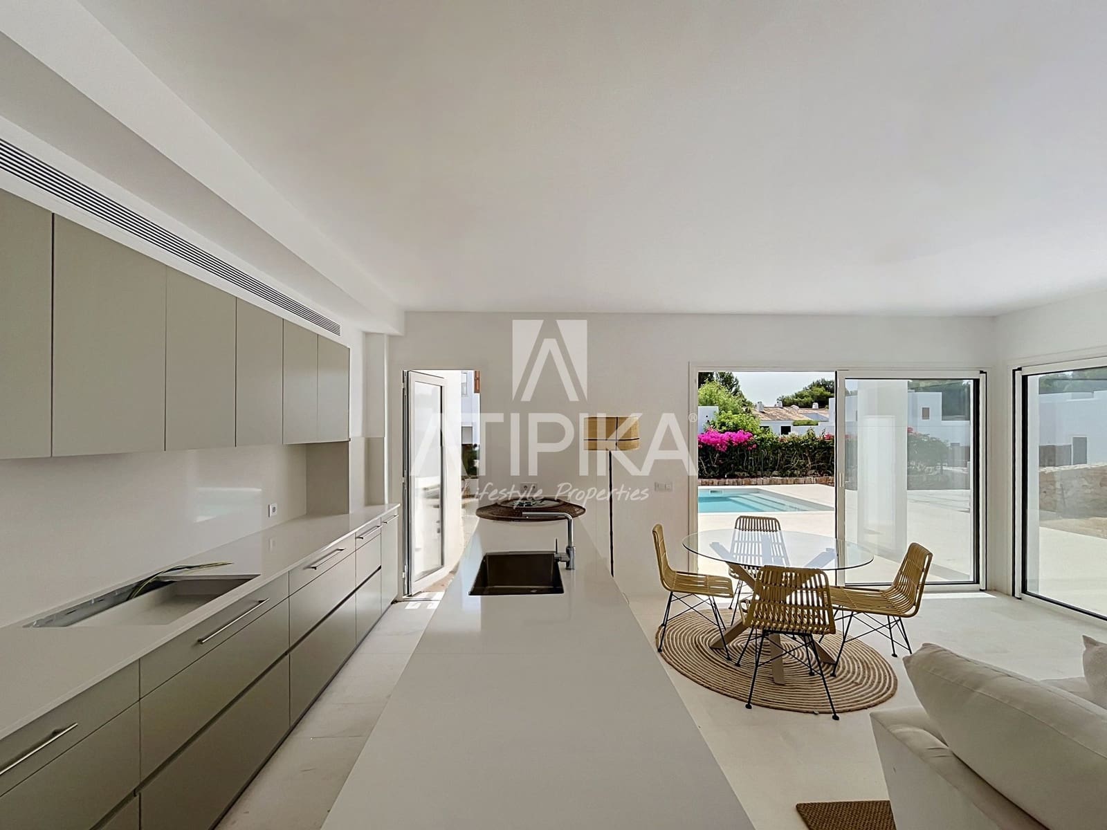 3 slaapkamer Villa te koop in Coves Noves - € 750.000 (Ref: 9941361)