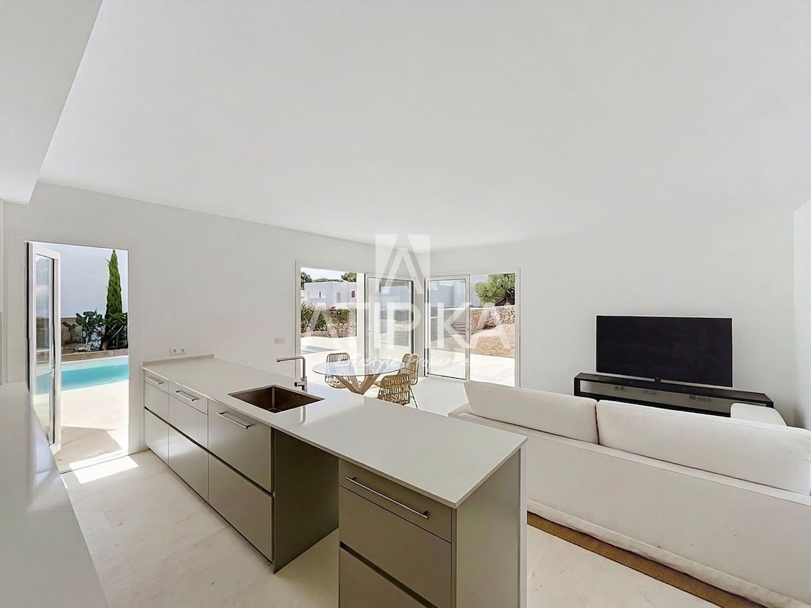 3 slaapkamer Villa te koop in Coves Noves - € 750.000 (Ref: 9941361)
