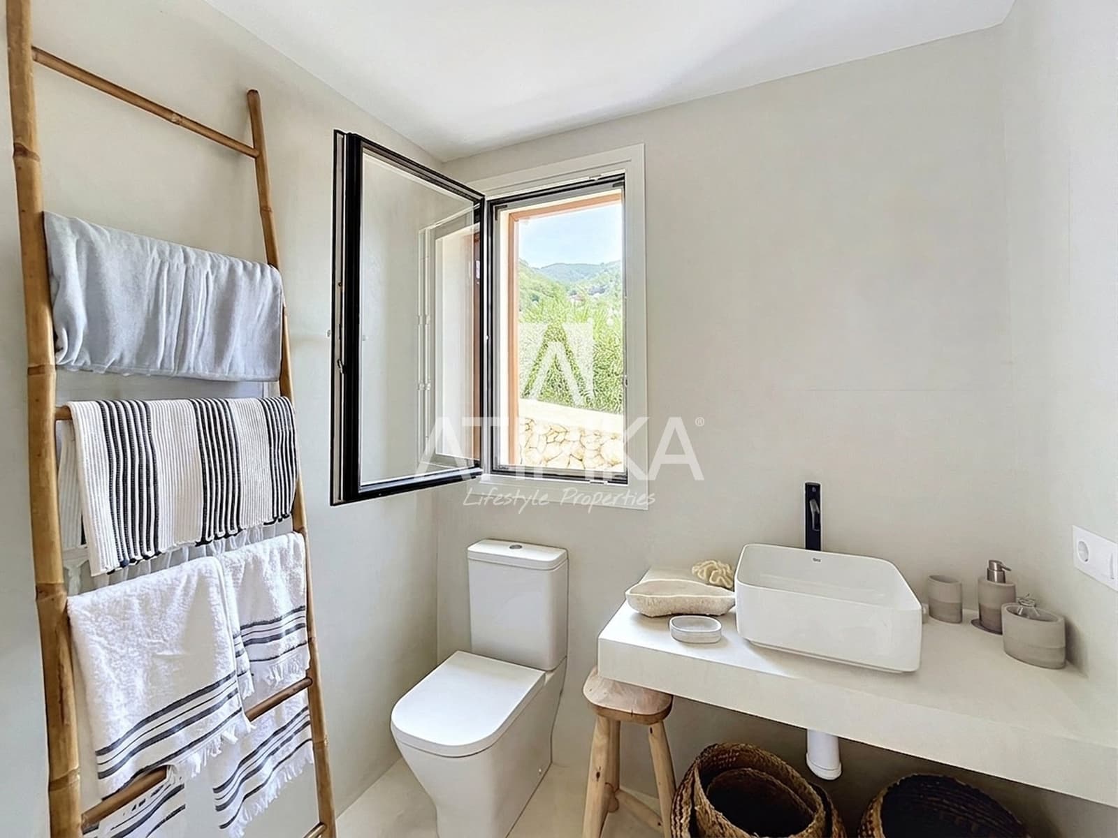 3 slaapkamer Villa te koop in Coves Noves - € 750.000 (Ref: 9941361)
