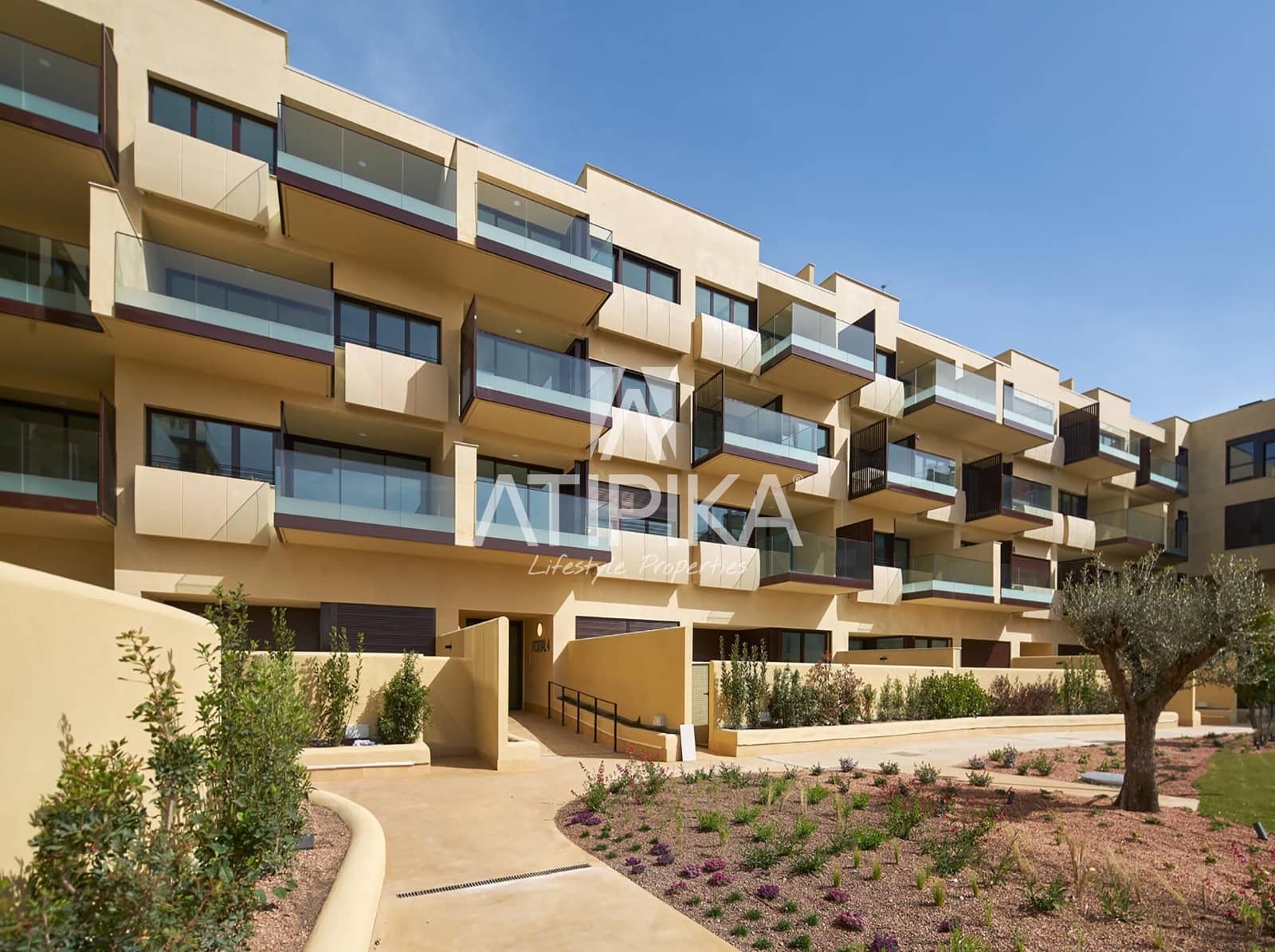 3 bedroom Apartment for sale in Cubelles with pool - € 535,000 (Ref: 9941364)