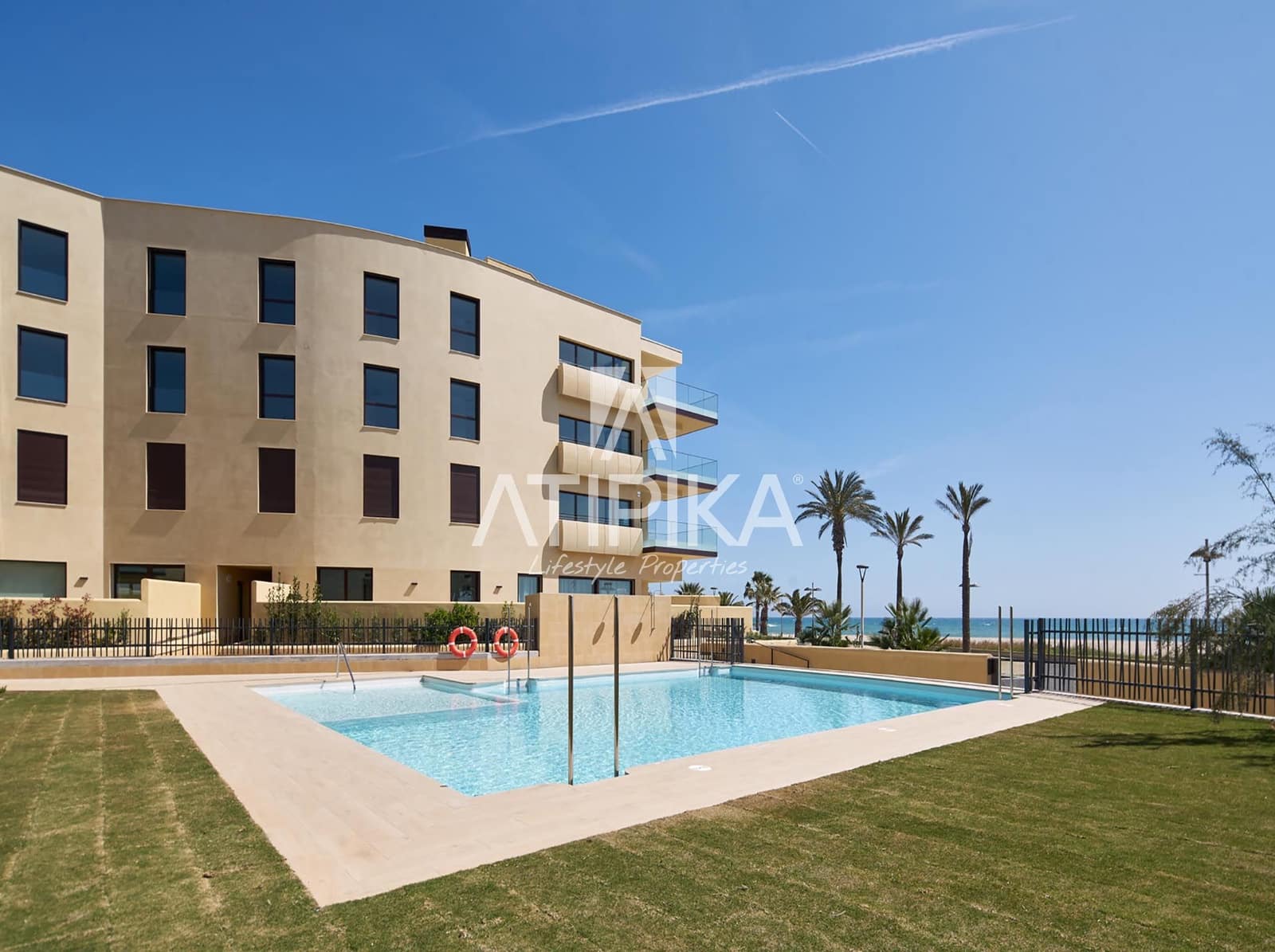 2 bedroom Apartment for sale in Cubelles with pool - € 670,000 (Ref: 9941365)