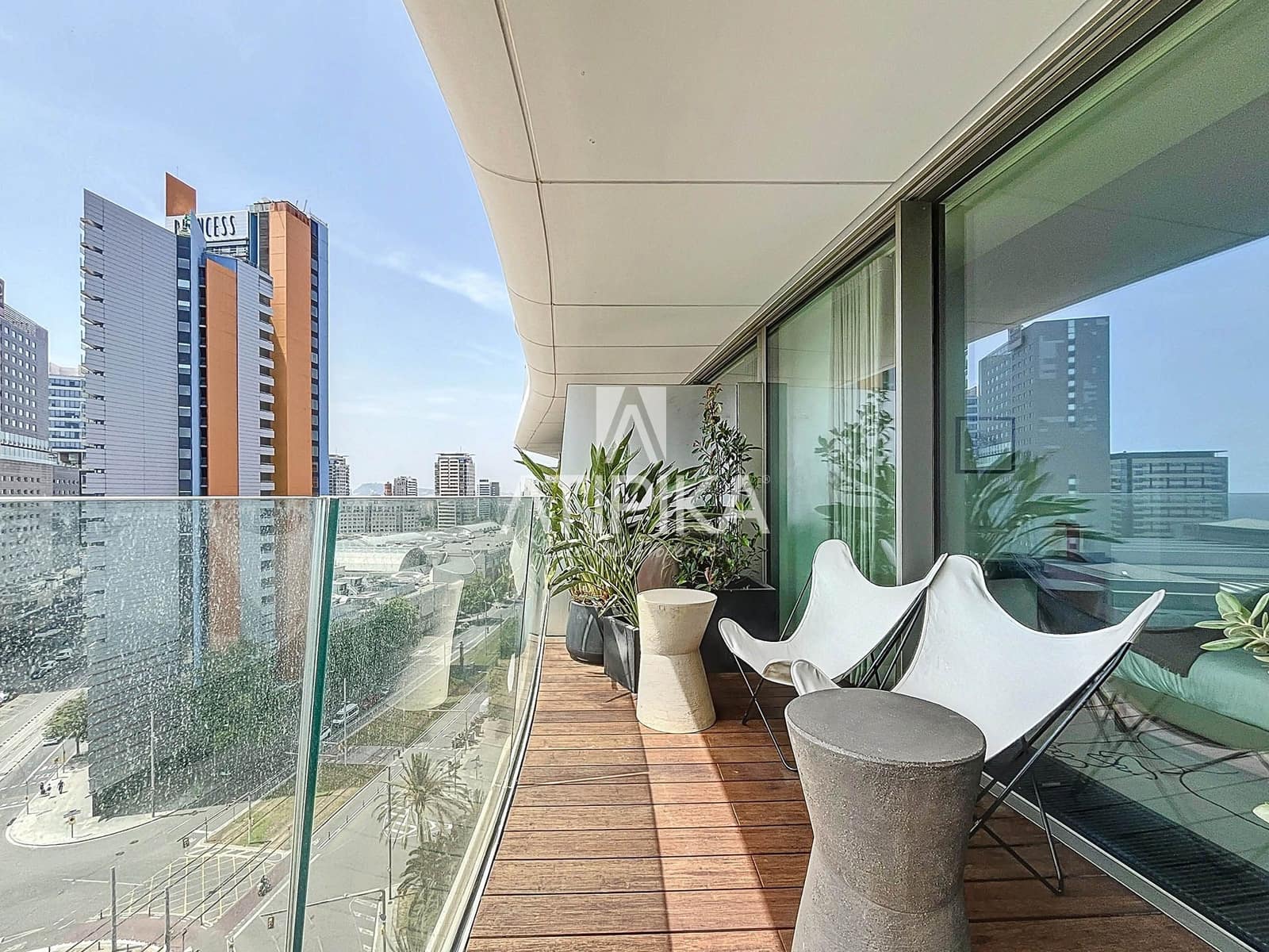 3 Zimmer Apartment zu verkaufen in Barcelona Stadt mit Pool - 2.320.000 € (Ref: 9941369)