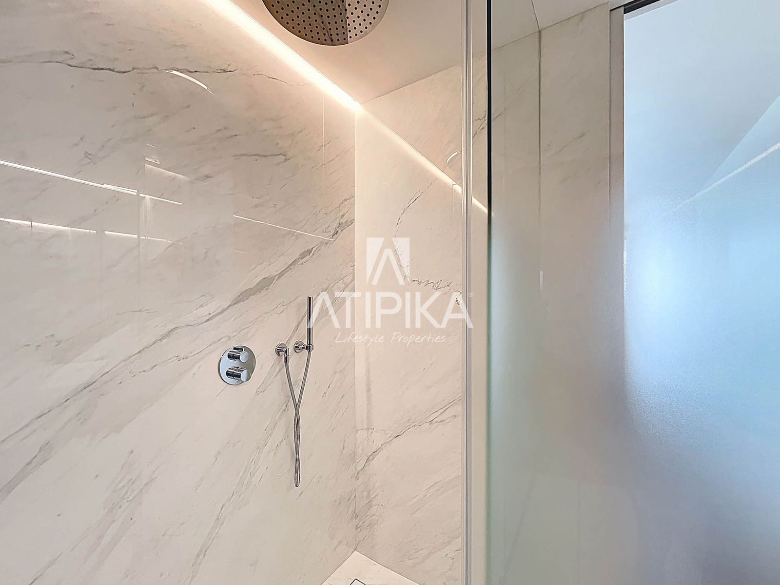 3 Zimmer Apartment zu verkaufen in Barcelona Stadt mit Pool - 2.320.000 € (Ref: 9941369)