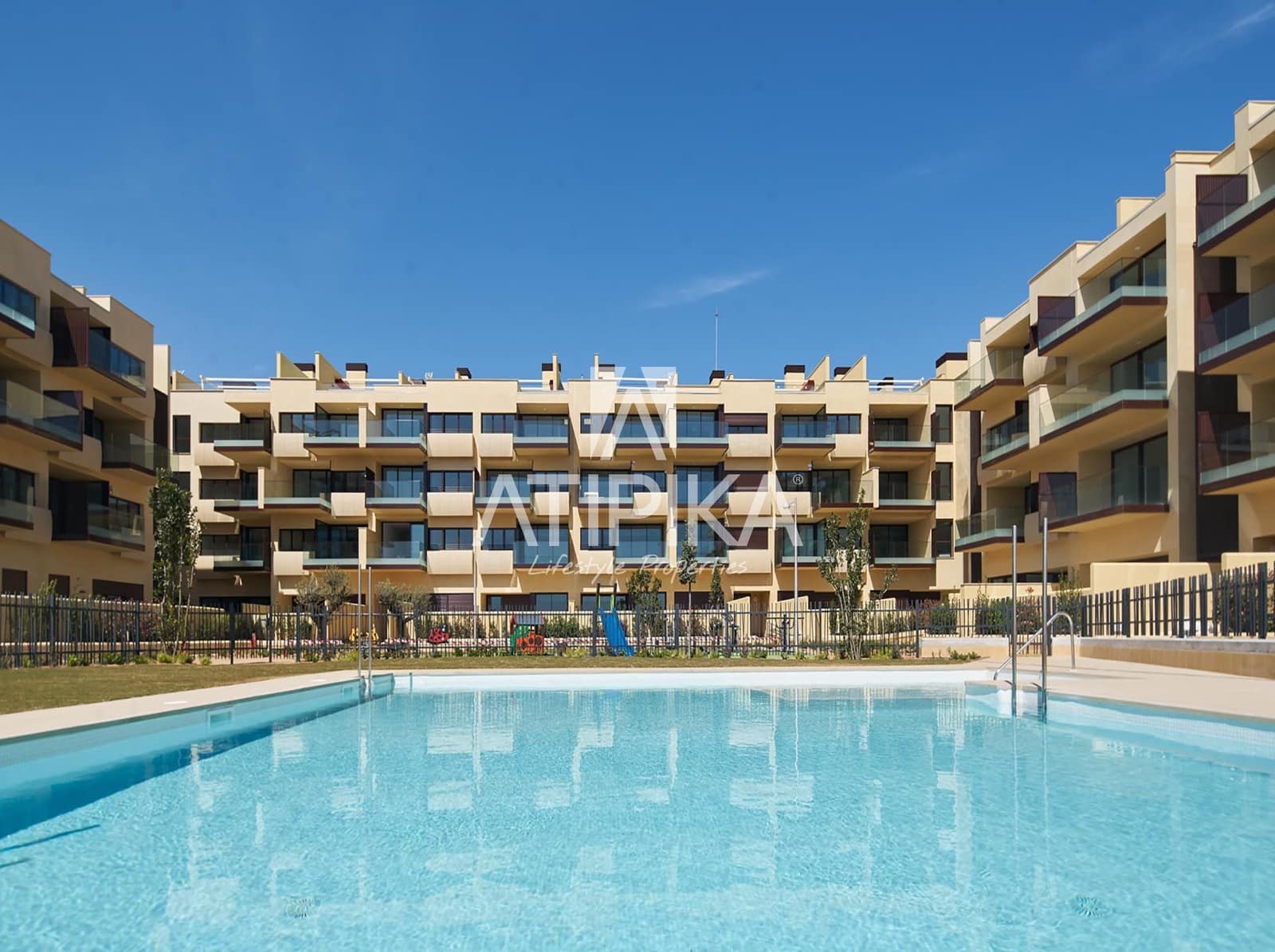 3 soveværelse Lejlighed til salg i Cubelles med swimmingpool - € 495.000 (Ref: 9941372)
