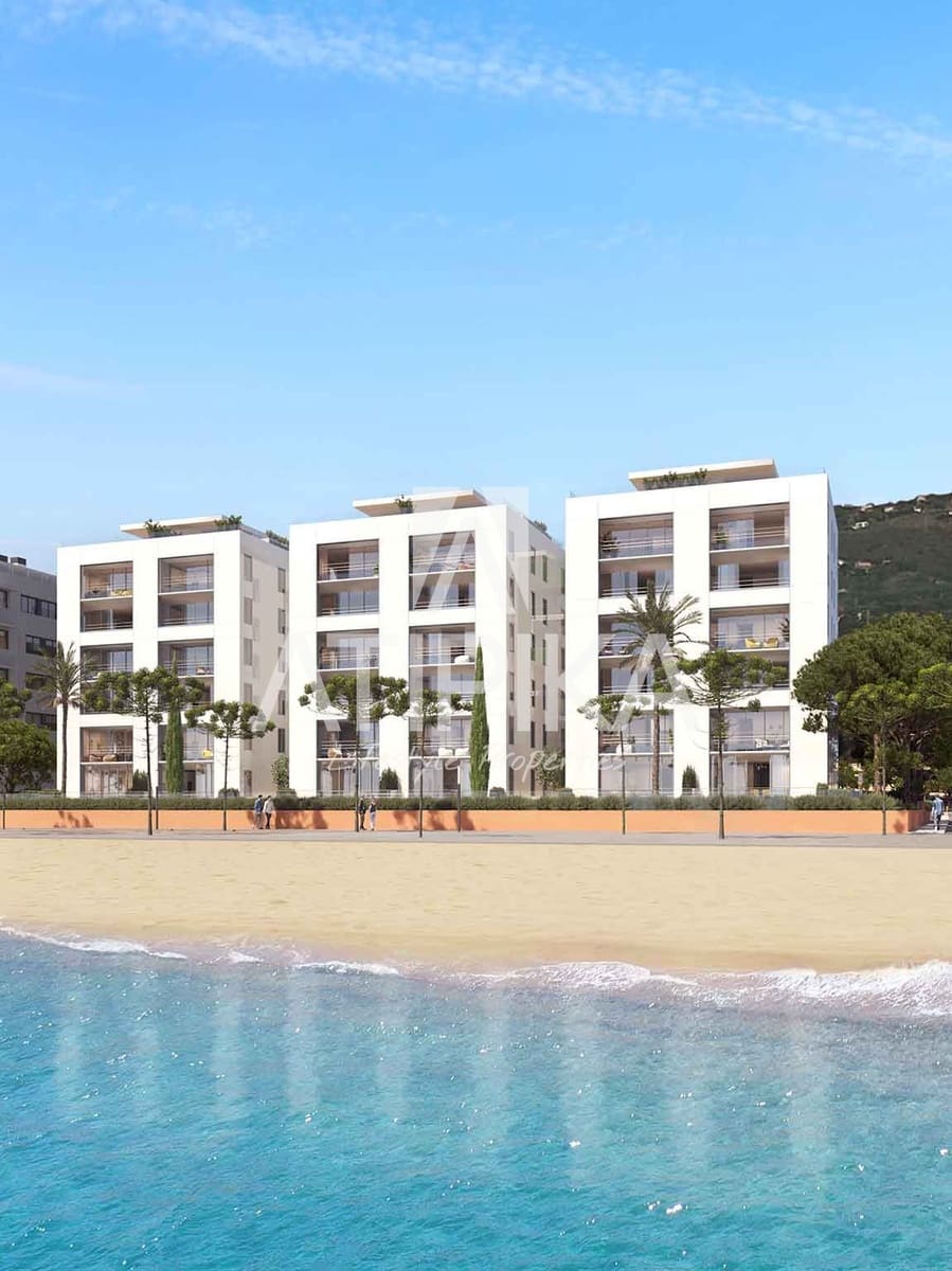 3 soveværelse Lejlighed til salg i Platja d'Aro med swimmingpool - € 1.280.000 (Ref: 9941377)