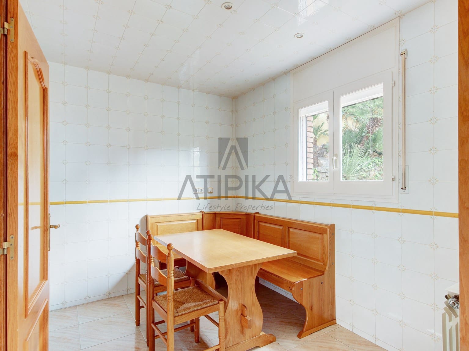 7 makuuhuone Huvila myytävänä paikassa Castelldefels mukana uima-altaan - 1 900 000 € (Ref: 9941381)