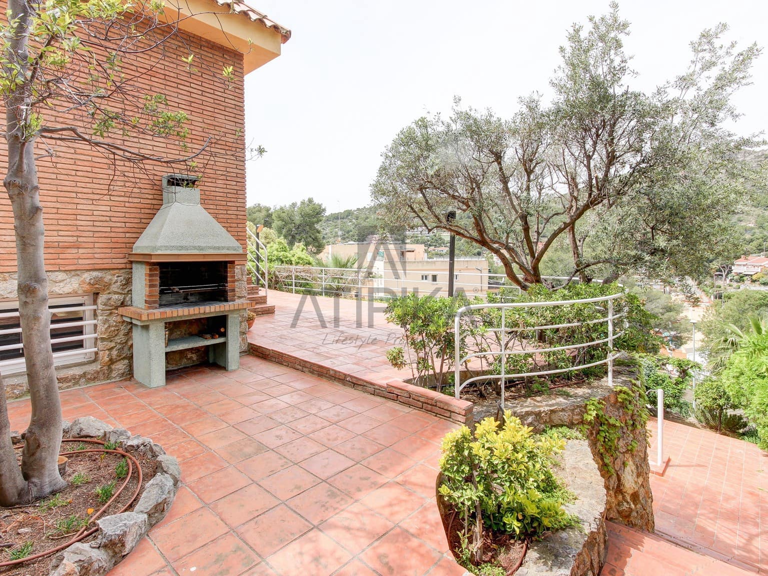 7 makuuhuone Huvila myytävänä paikassa Castelldefels mukana uima-altaan - 1 900 000 € (Ref: 9941381)